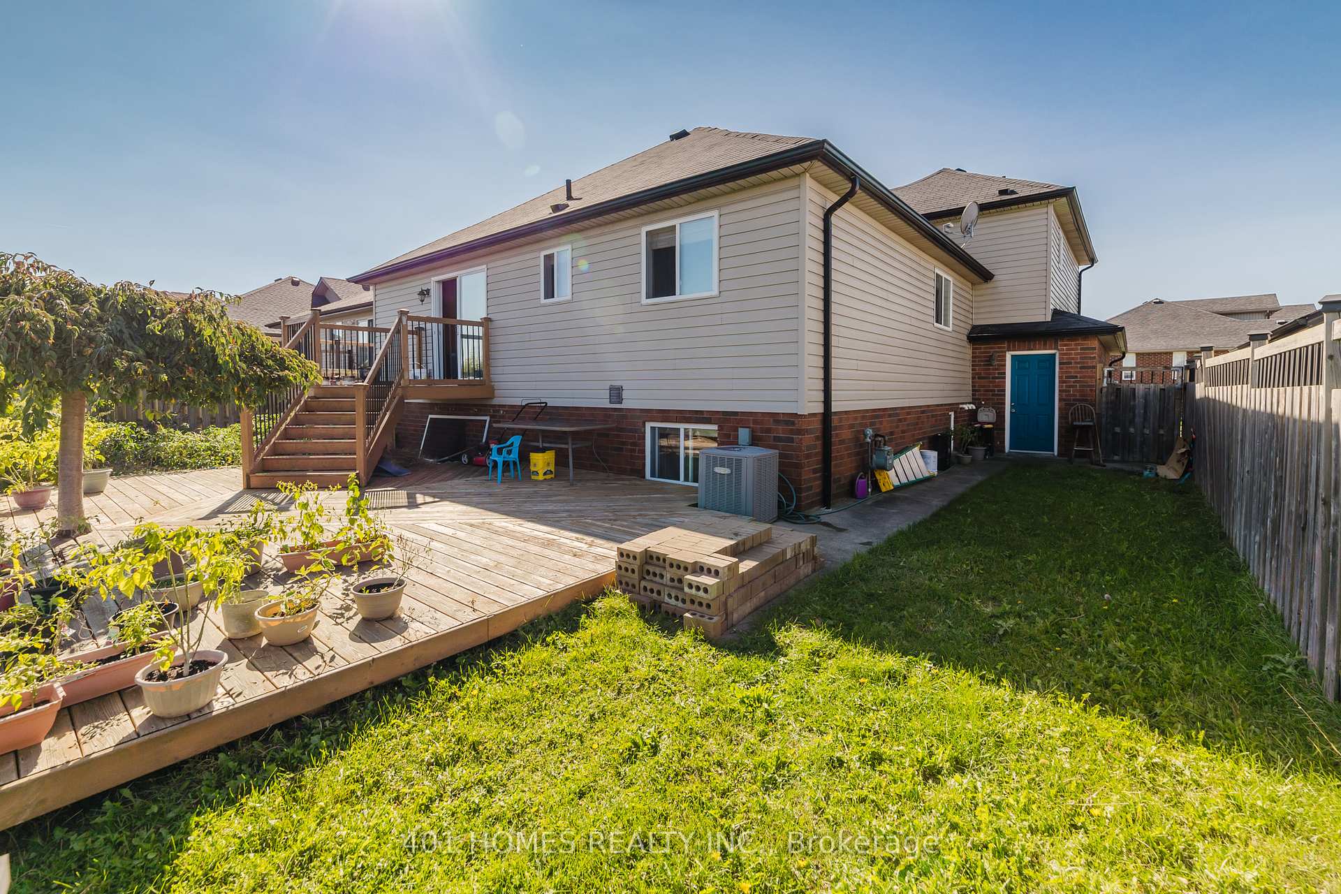 Photo 34 of 3068 Troup Crescent E, Windsor — HOMEH
