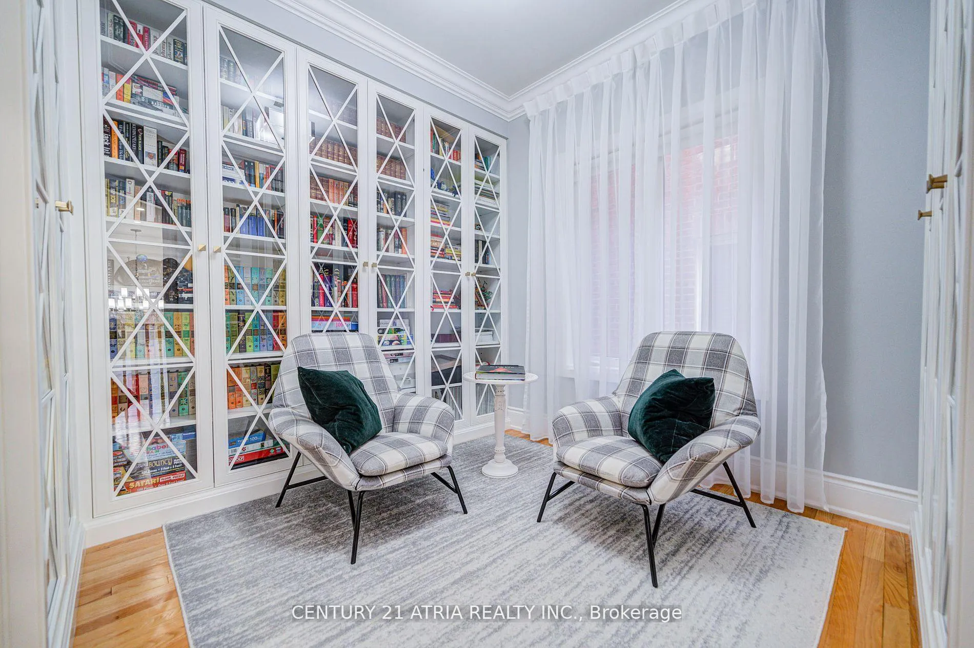 Photo 11 of 21 Haven Road, Vaughan, Patterson — HOMEH