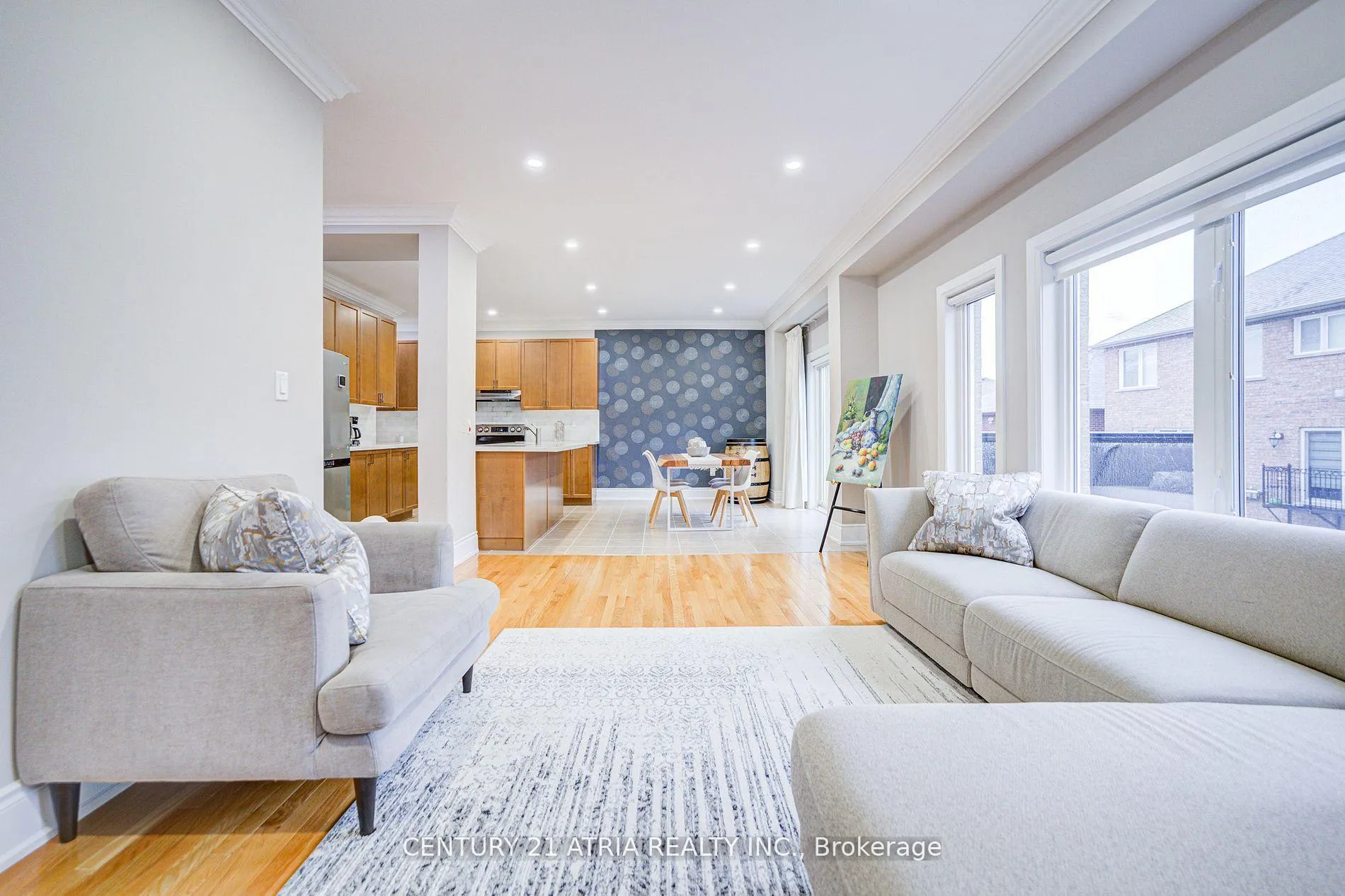 Photo 15 of 21 Haven Road, Vaughan, Patterson — HOMEH