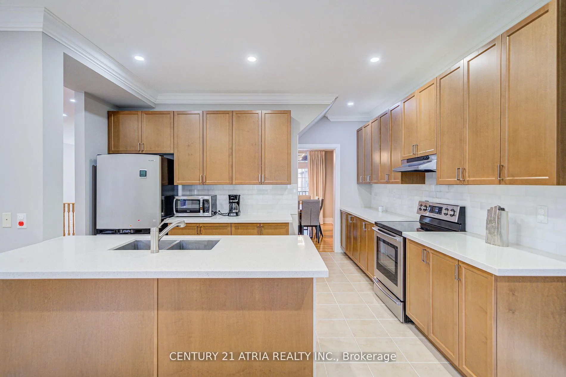 Photo 19 of 21 Haven Road, Vaughan, Patterson — HOMEH