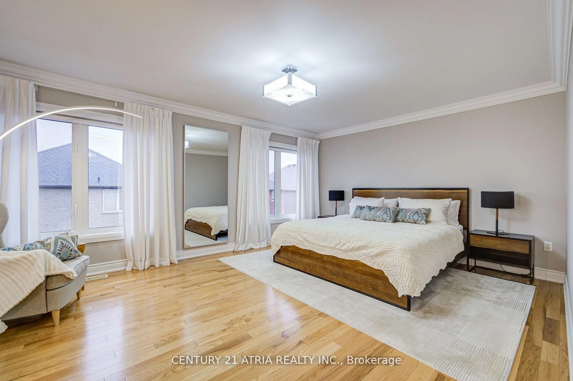 Photo 23 of 21 Haven Road, Vaughan, Patterson — HOMEH