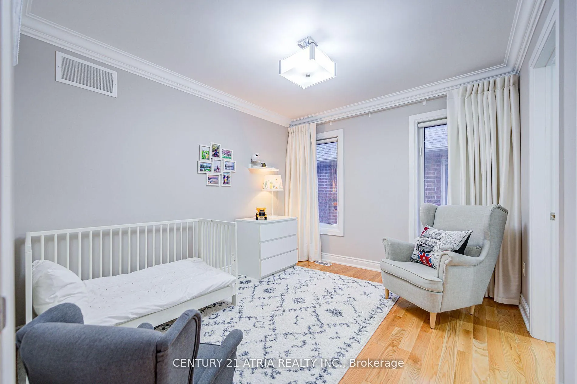 Photo 27 of 21 Haven Road, Vaughan, Patterson — HOMEH