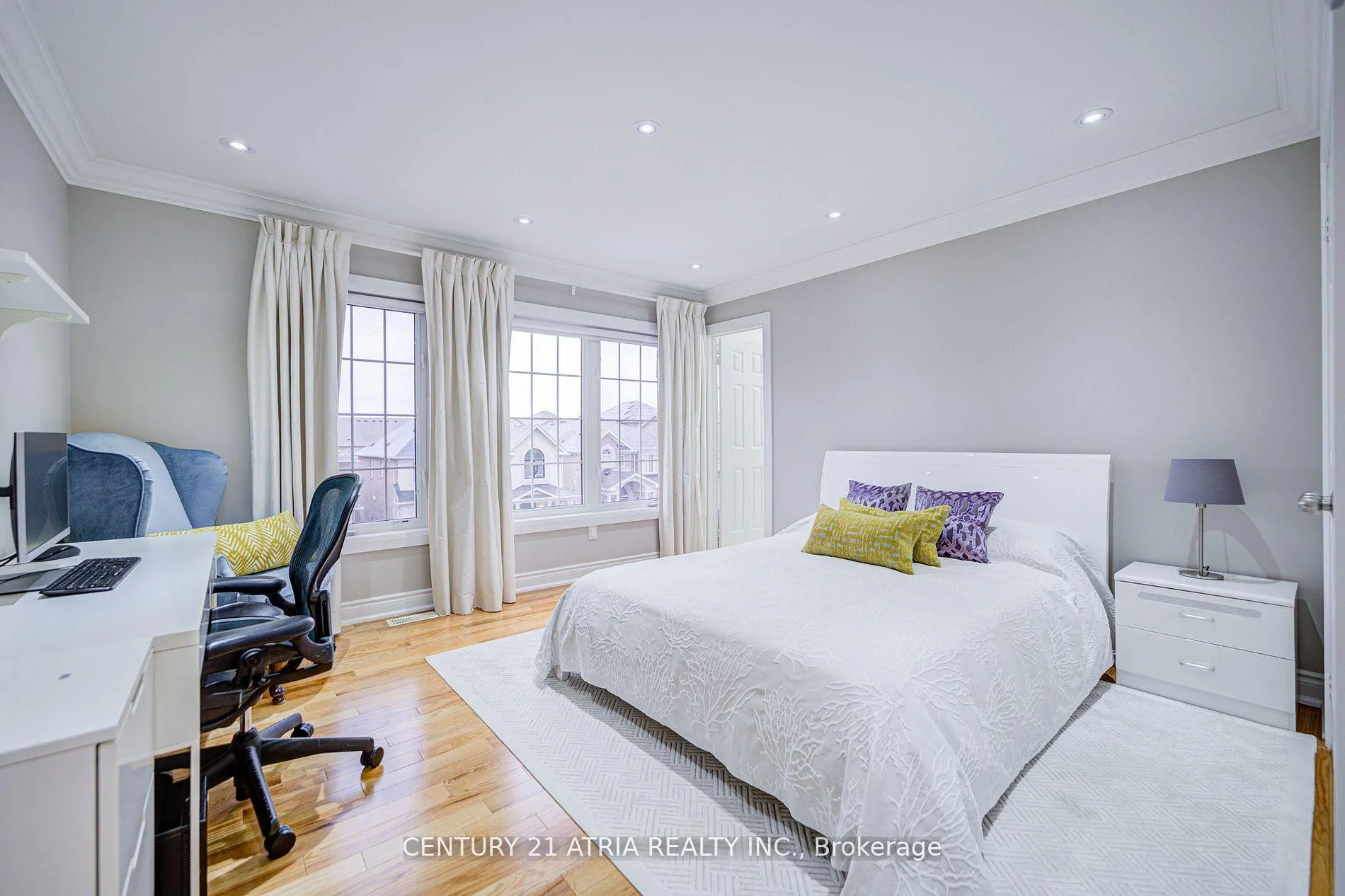 Photo 29 of 21 Haven Road, Vaughan, Patterson — HOMEH
