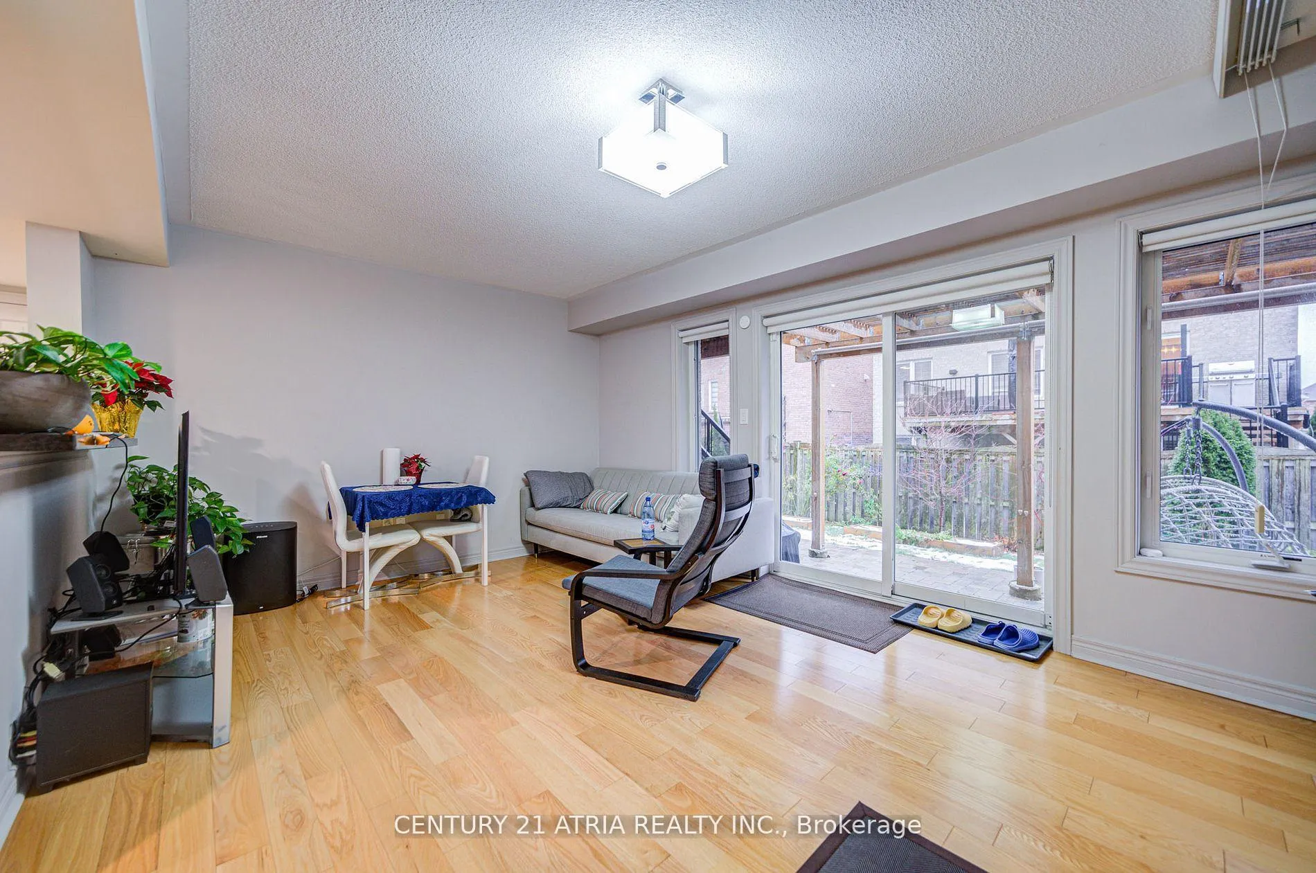 Photo 35 of 21 Haven Road, Vaughan, Patterson — HOMEH