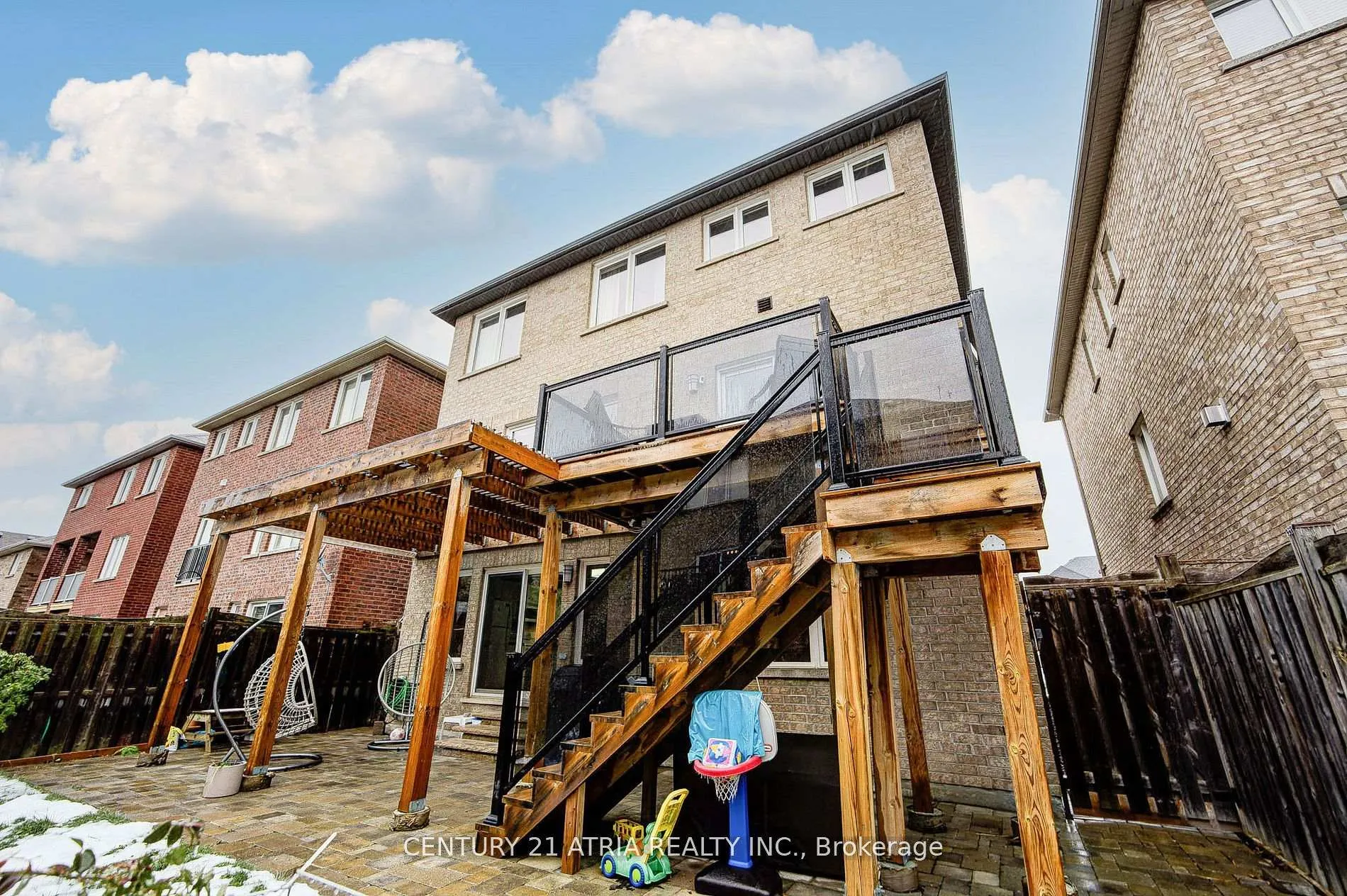 Photo 38 of 21 Haven Road, Vaughan, Patterson — HOMEH