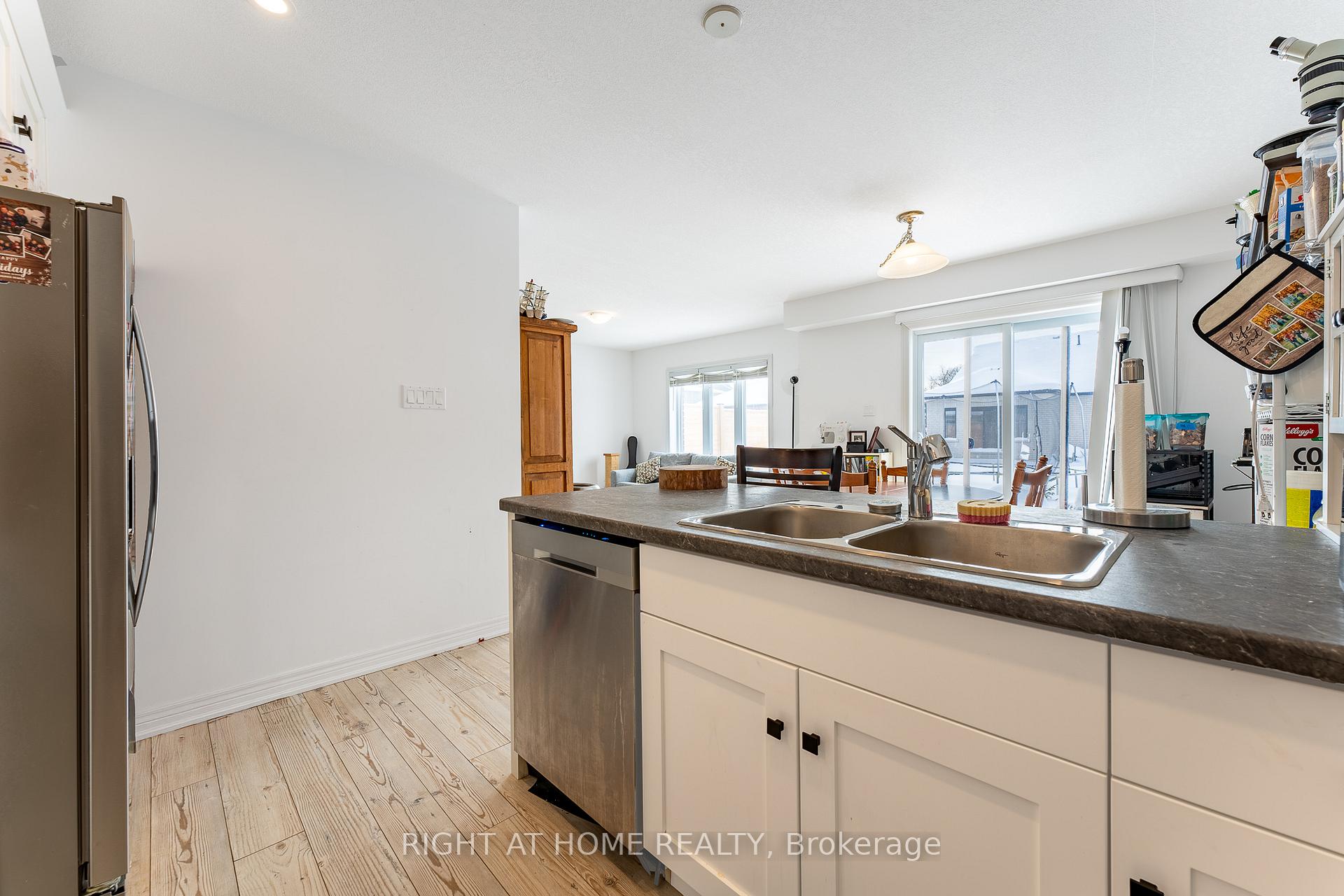 Photo 10 of 211 Jackson Street E, West Grey — HOMEH