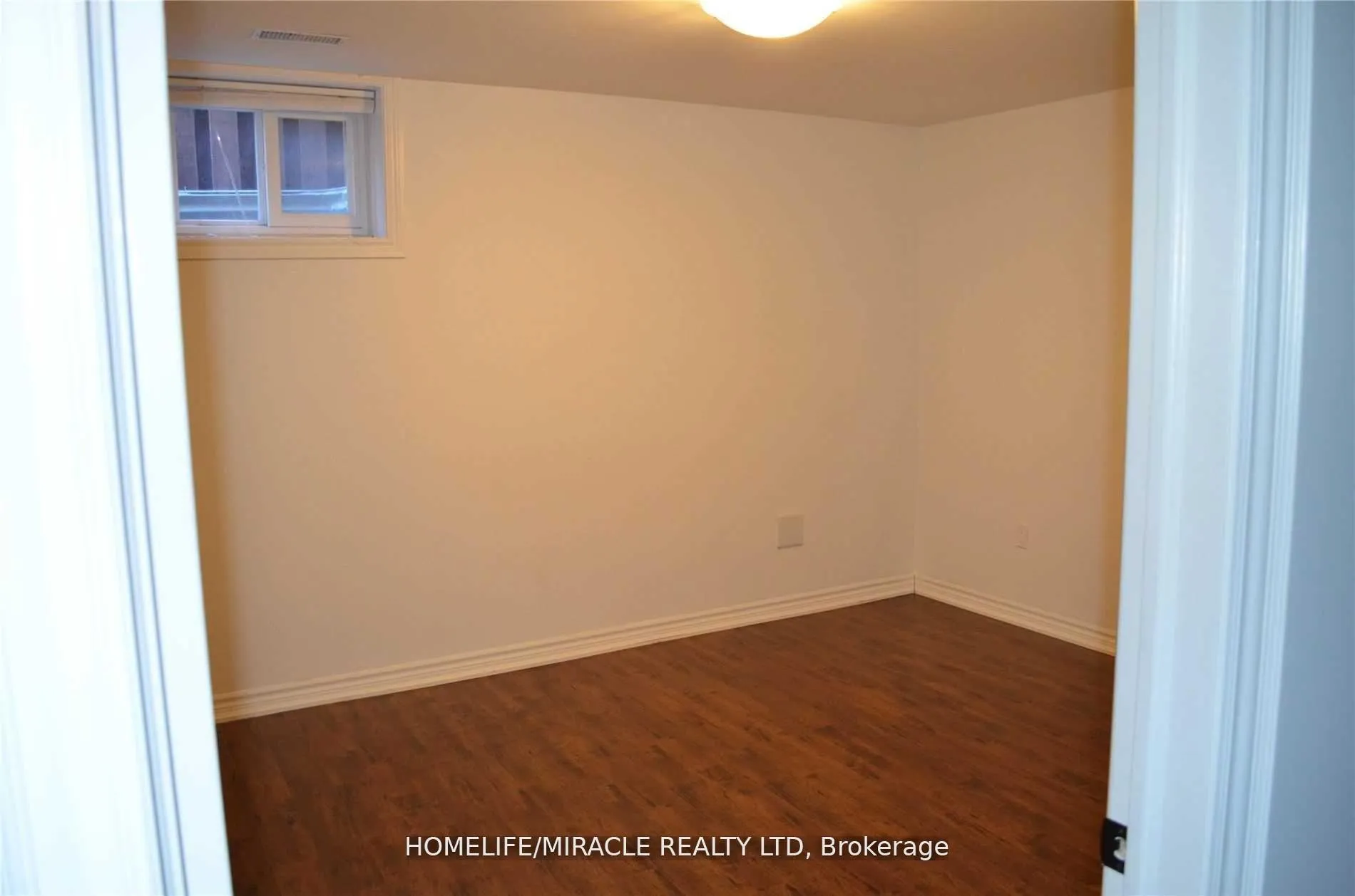 Photo 7 of 153 Willis Road Basement, Vaughan, East Woodbridge — HOMEH