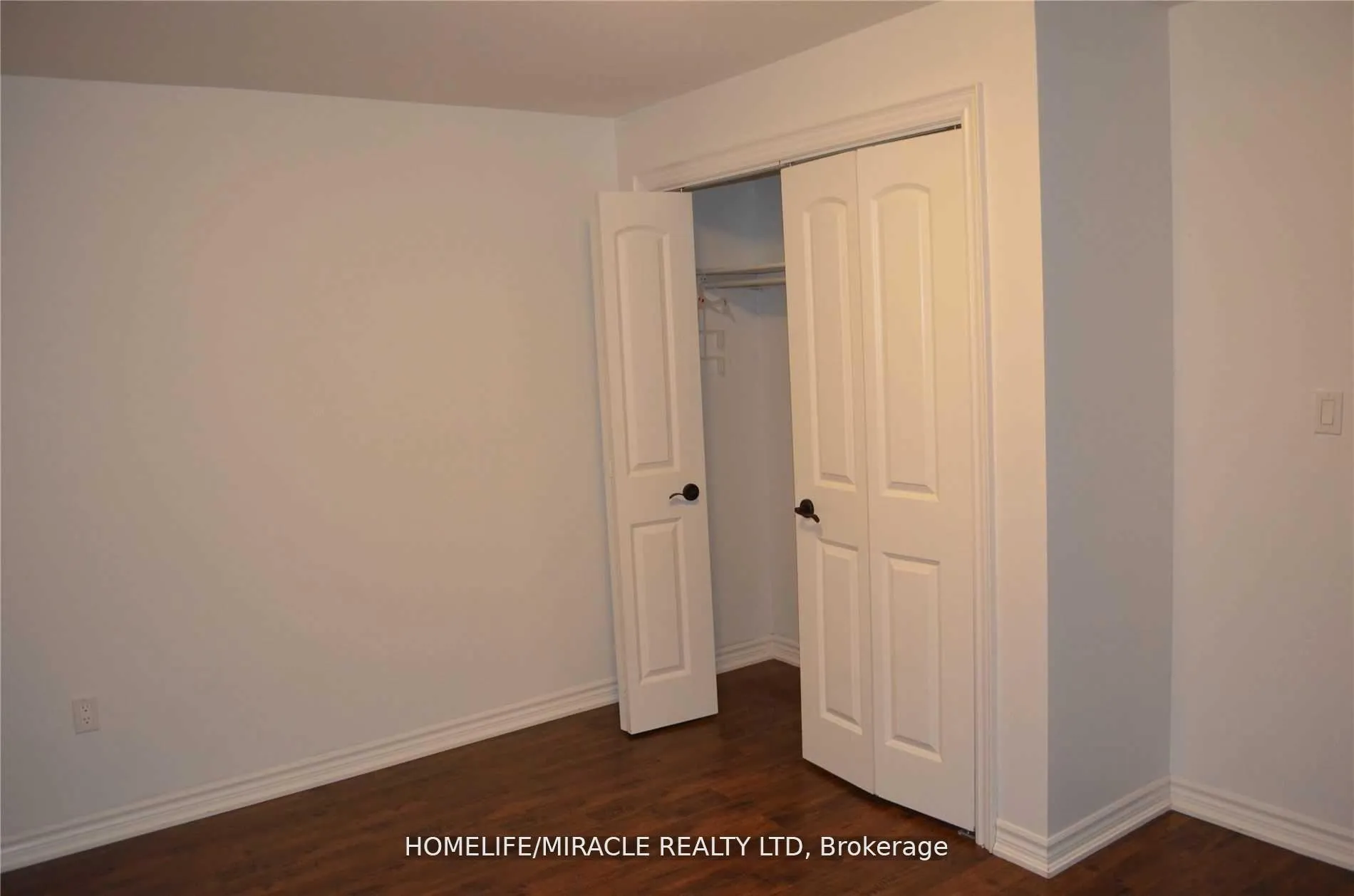 Photo 10 of 153 Willis Road Basement, Vaughan, East Woodbridge — HOMEH