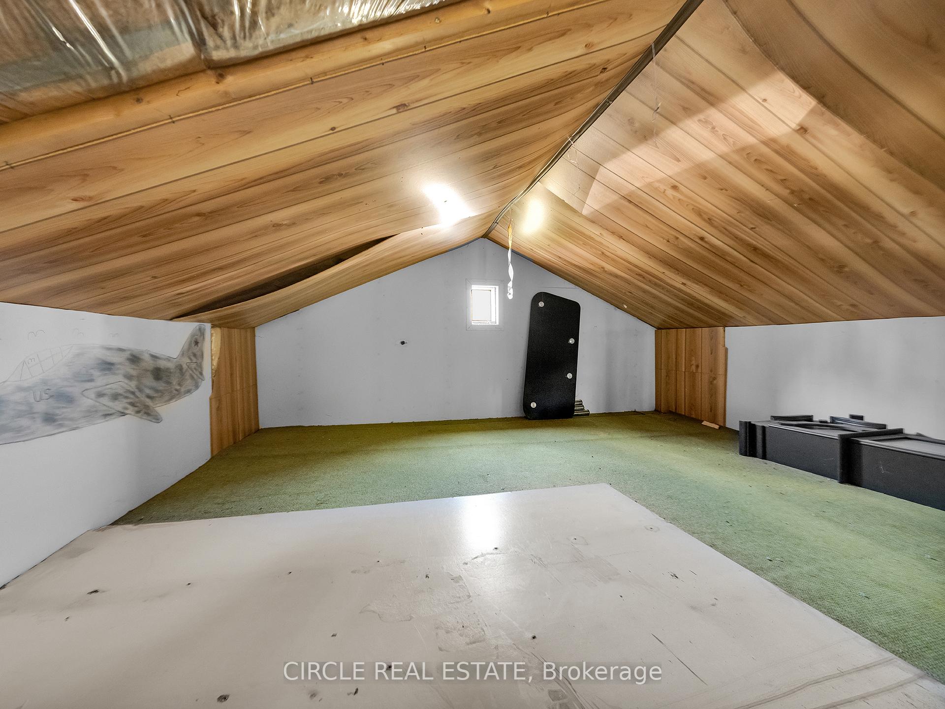 Photo 17 of 683 Stanley Street, Windsor — HOMEH