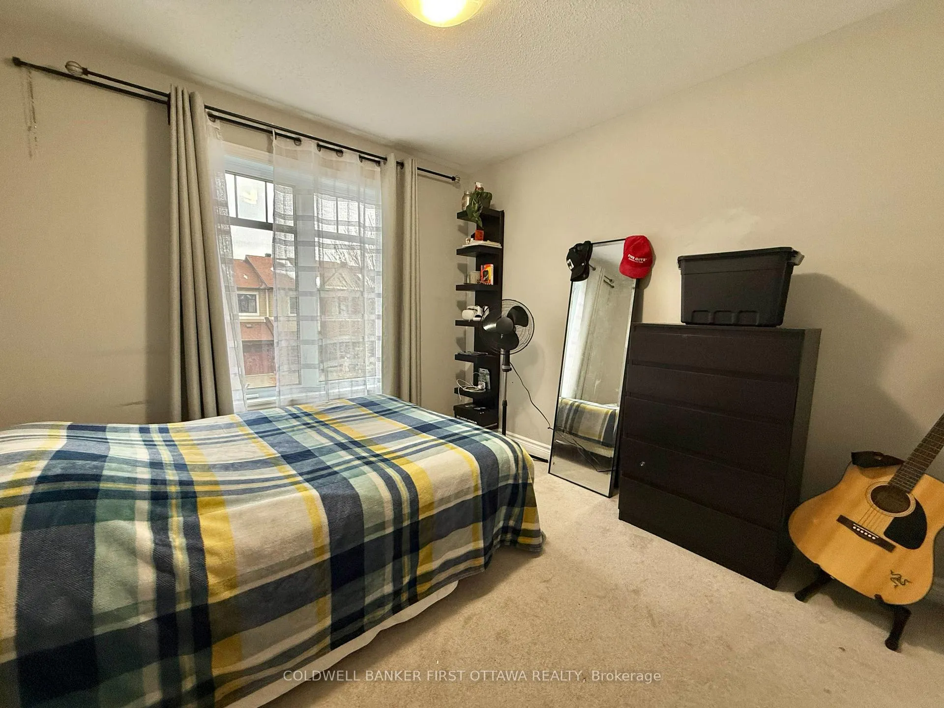 Photo 13 of 300 Tourmaline Crescent, Ottawa, Barrhaven - Strandherd — HOMEH