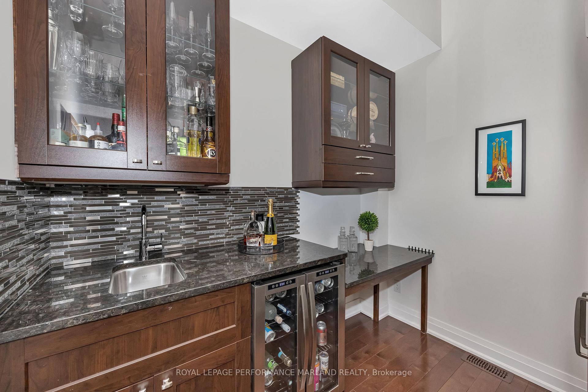 Photo 4 of 1316 Kilborn Avenue, Ottawa, Alta Vista — HOMEH