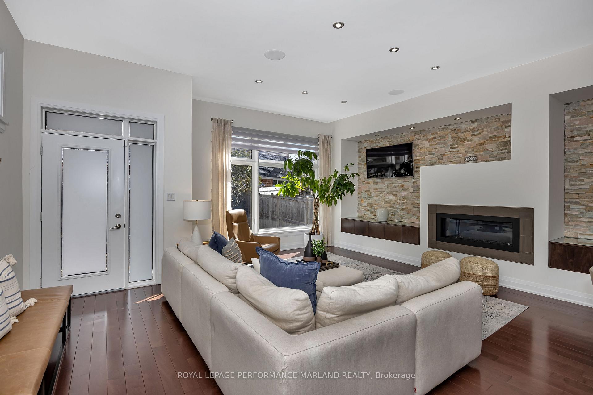 Photo 10 of 1316 Kilborn Avenue, Ottawa, Alta Vista — HOMEH