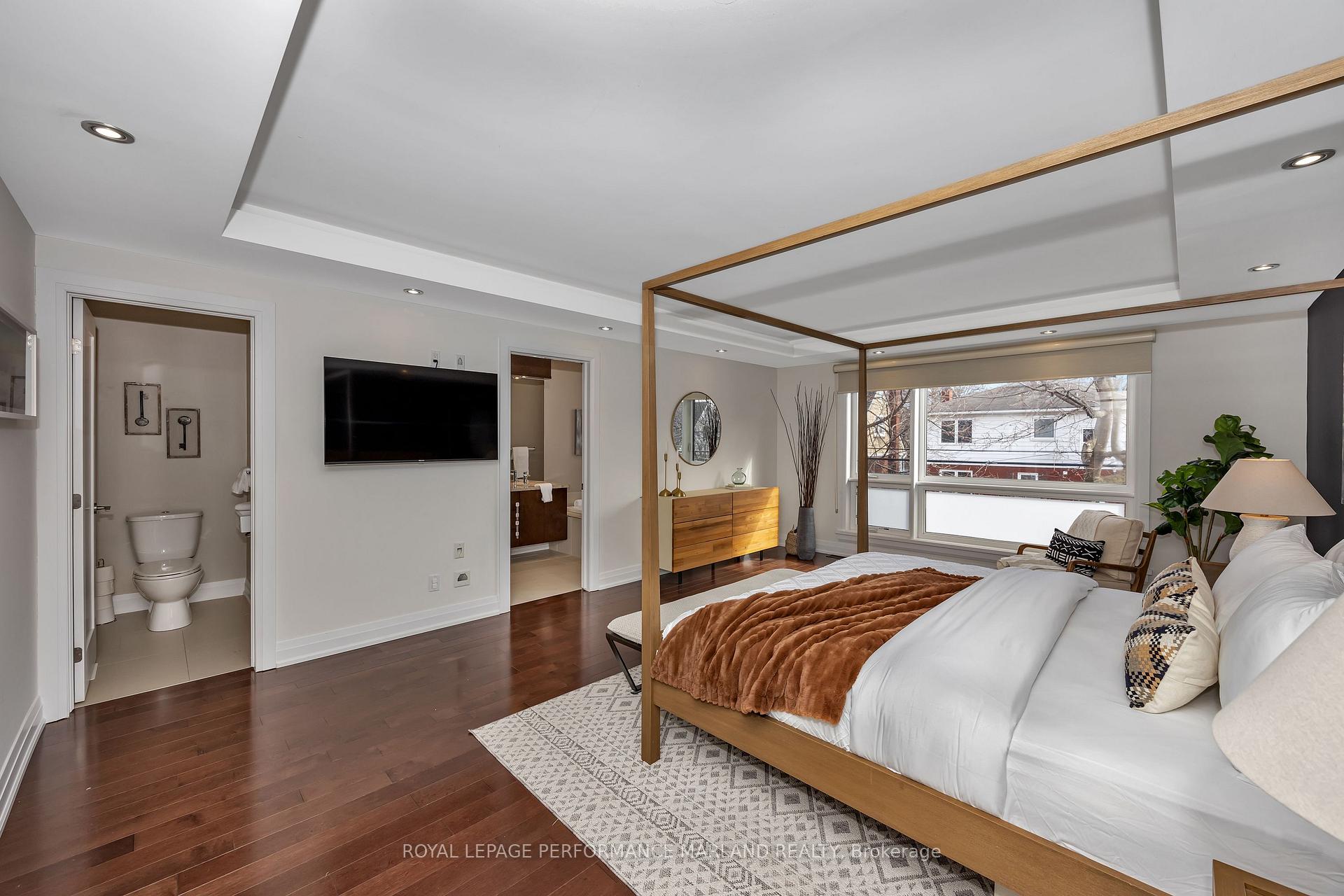 Photo 15 of 1316 Kilborn Avenue, Ottawa, Alta Vista — HOMEH