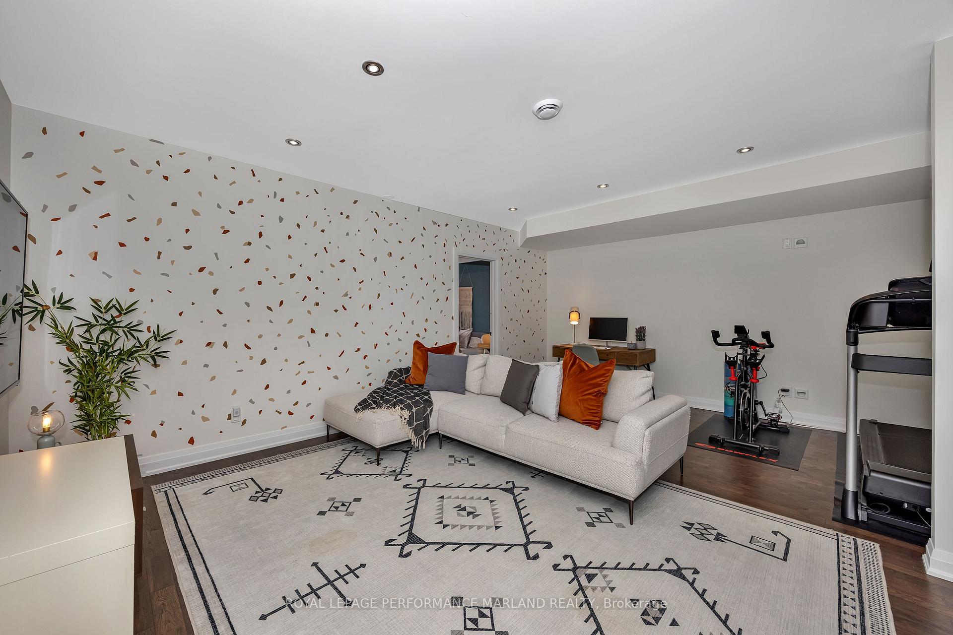 Photo 36 of 1316 Kilborn Avenue, Ottawa, Alta Vista — HOMEH