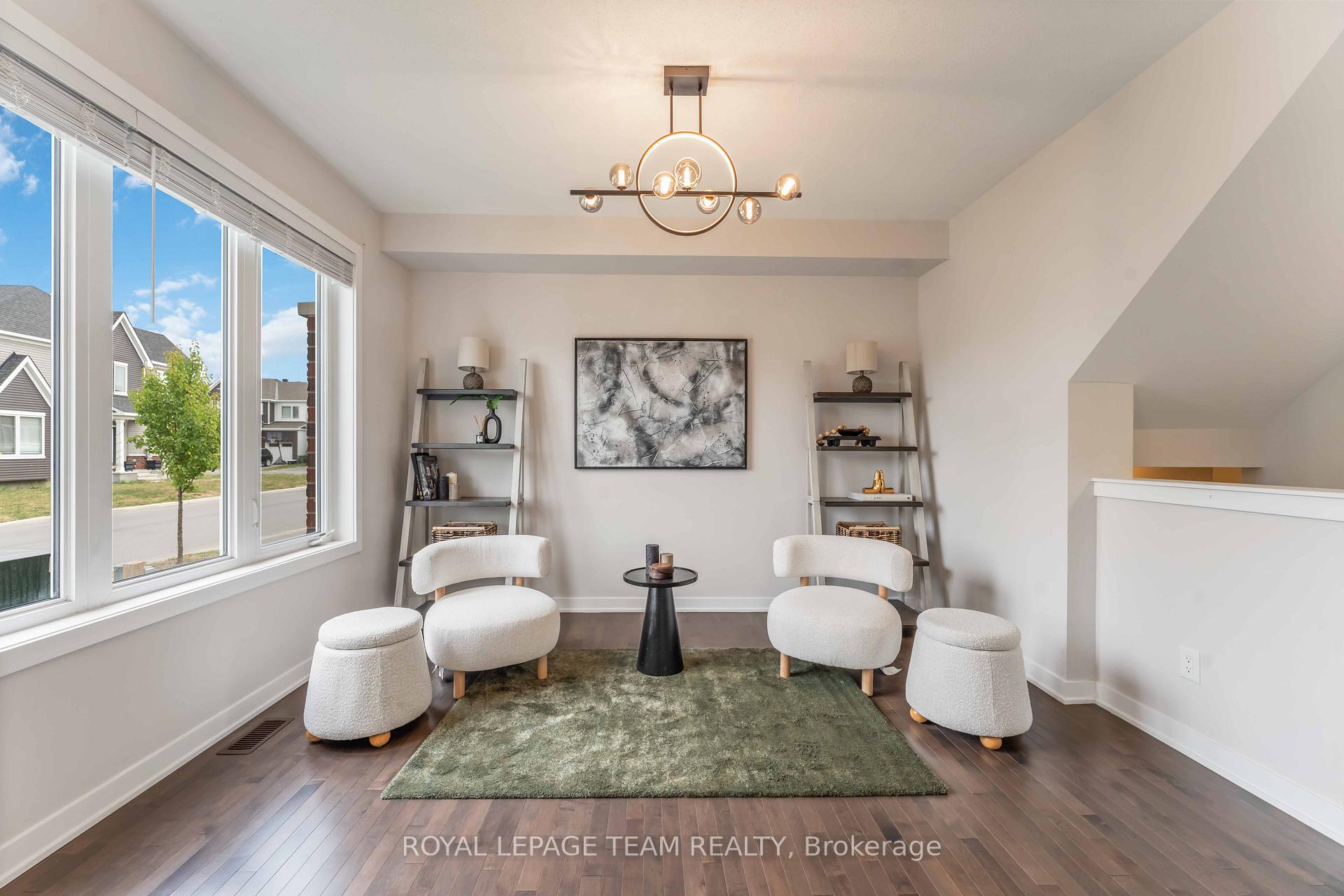 Photo 2 of 3040 Travertine Way, Ottawa, Barrhaven - Half Moon Bay — HOMEH