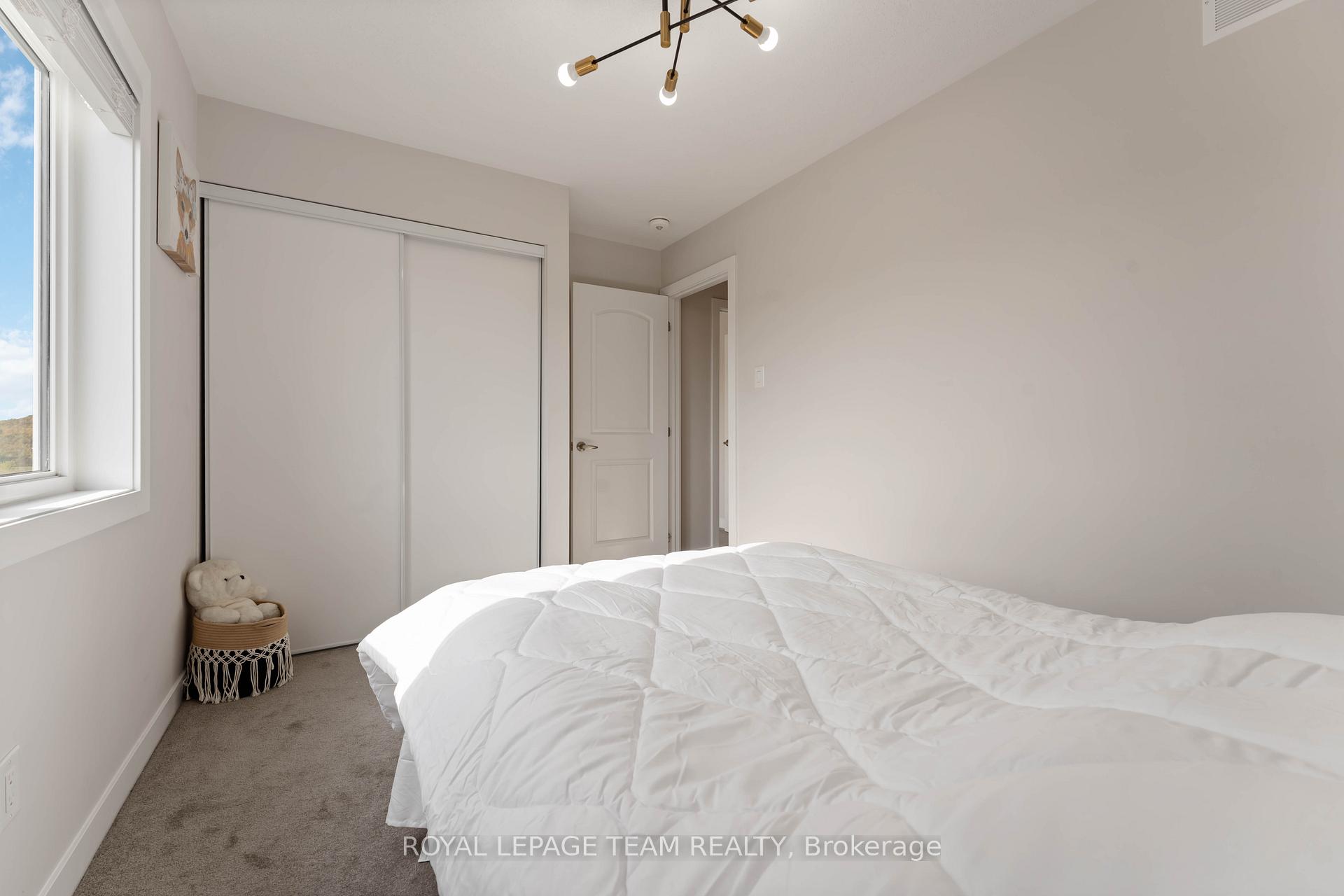 Photo 31 of 3040 Travertine Way, Ottawa, Barrhaven - Half Moon Bay — HOMEH