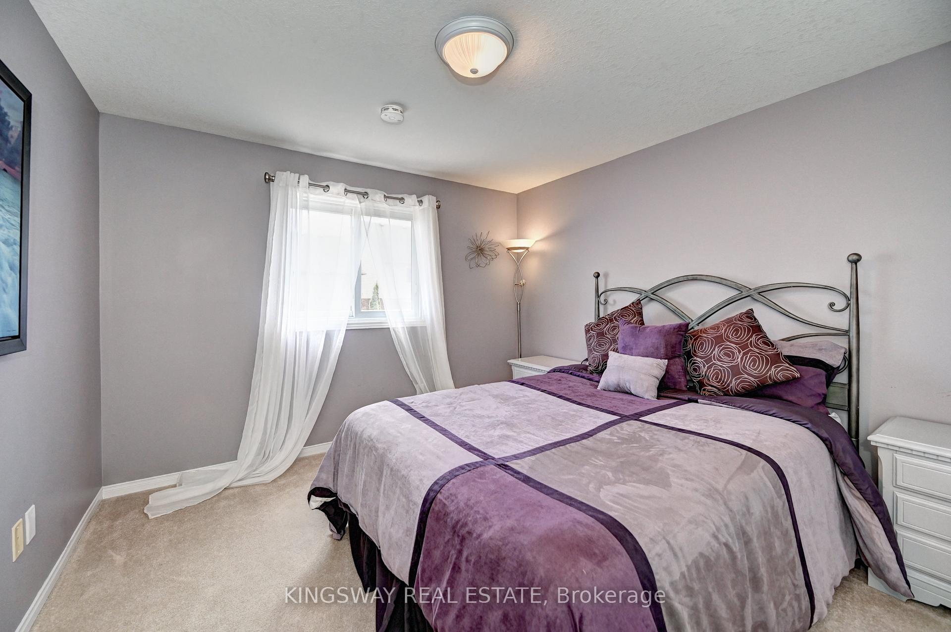Photo 25 of 747 Butternut Avenue, Waterloo — HOMEH