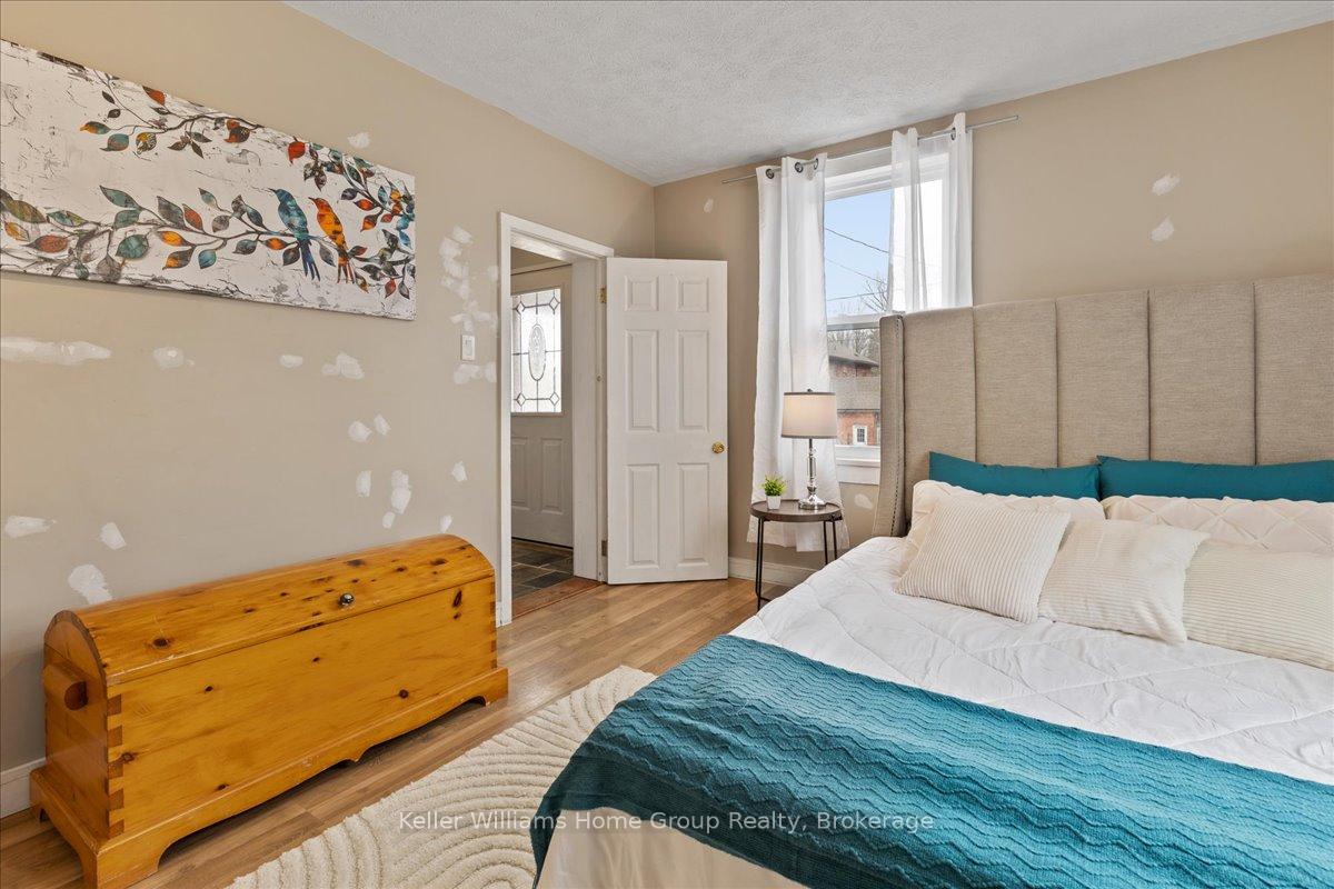 Photo 16 of 106 William Street, West Grey — HOMEH