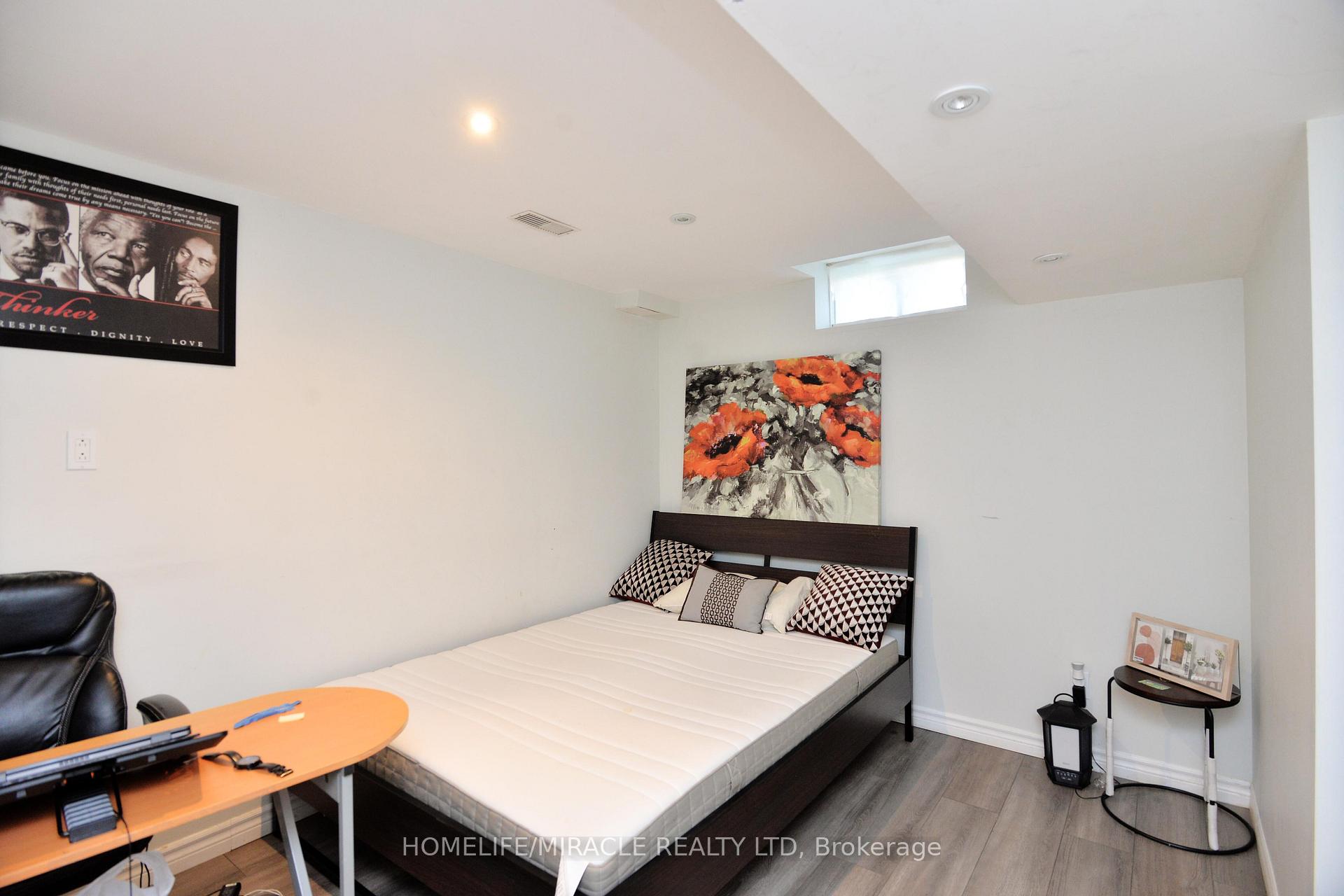 Photo 42 of 41 Cottage Crescent, Whitby, Rolling Acres — HOMEH