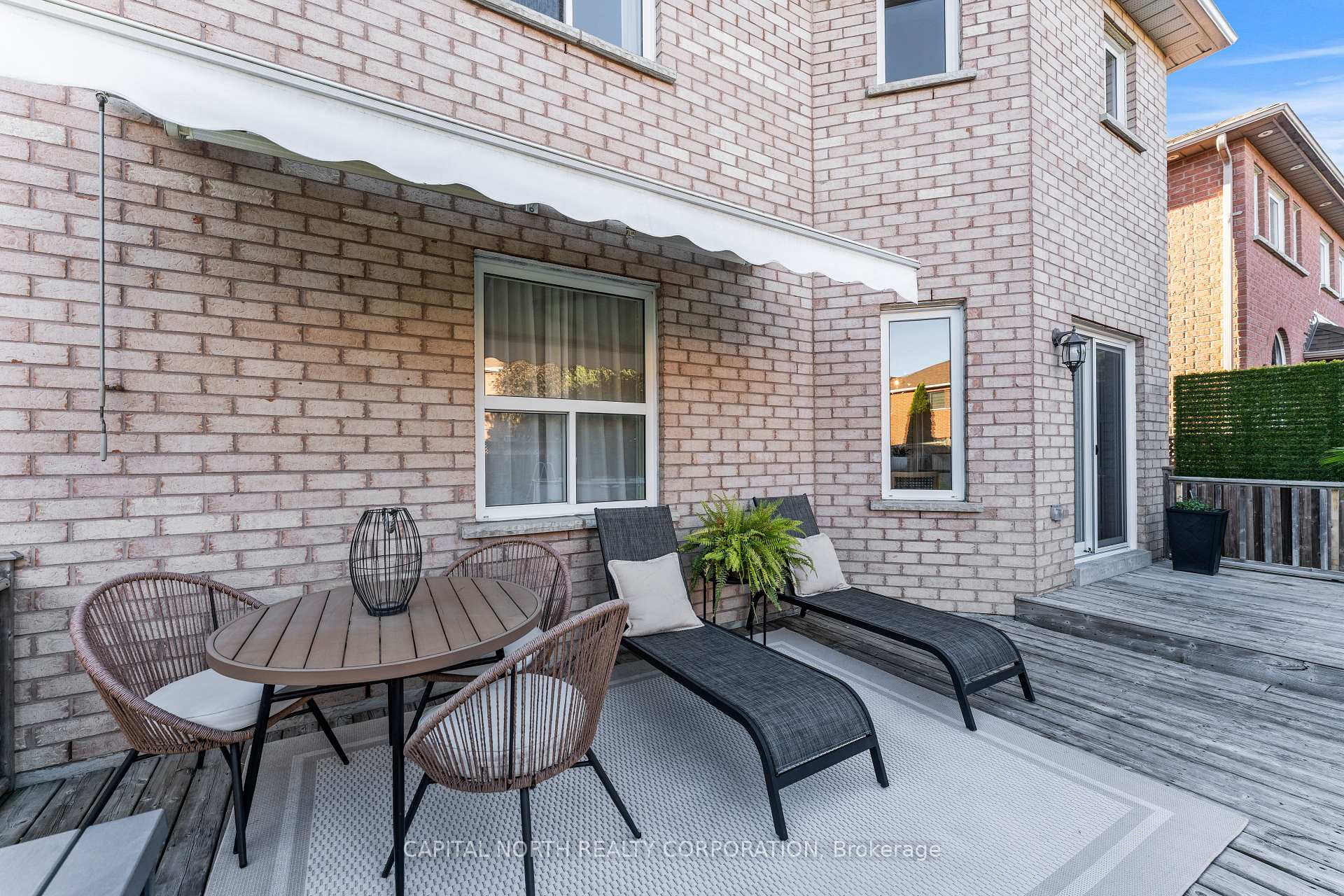 Photo 6 of 127 Baycliffe Drive, Whitby, Williamsburg — HOMEH