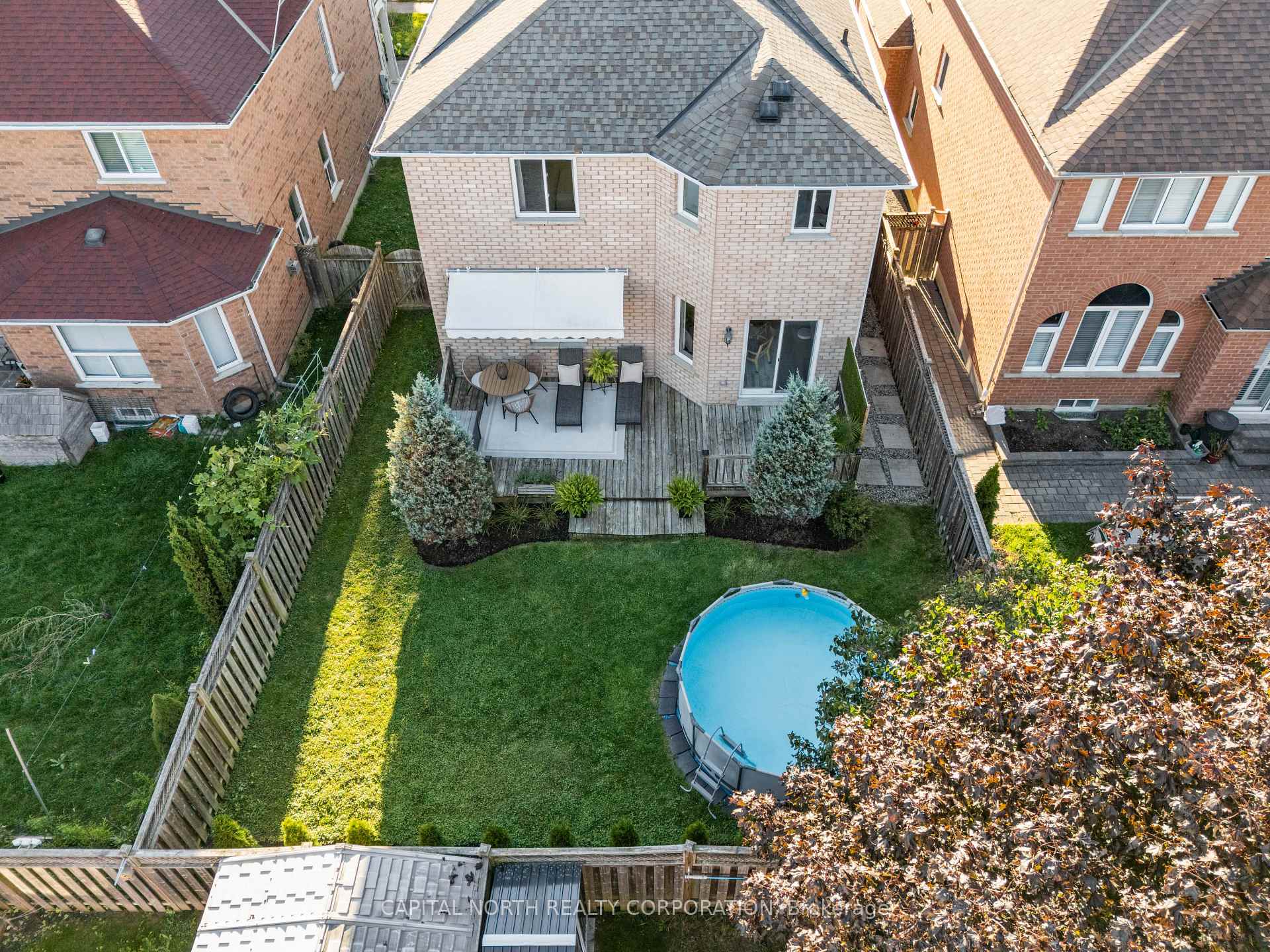 Photo 9 of 127 Baycliffe Drive, Whitby, Williamsburg — HOMEH
