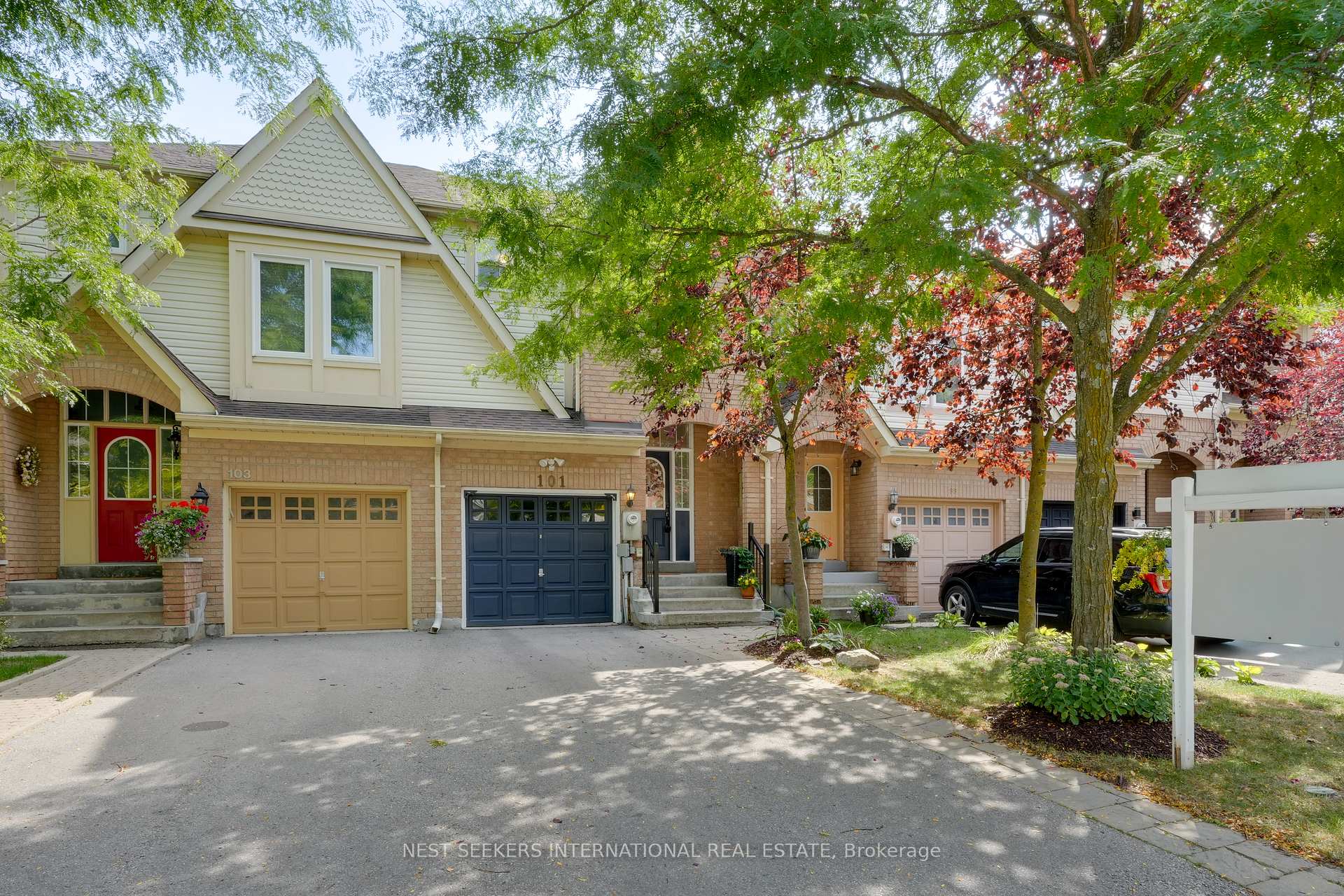 Photo 1 of 101 Mugford Road, Aurora, Bayview Wellington — HOMEH
