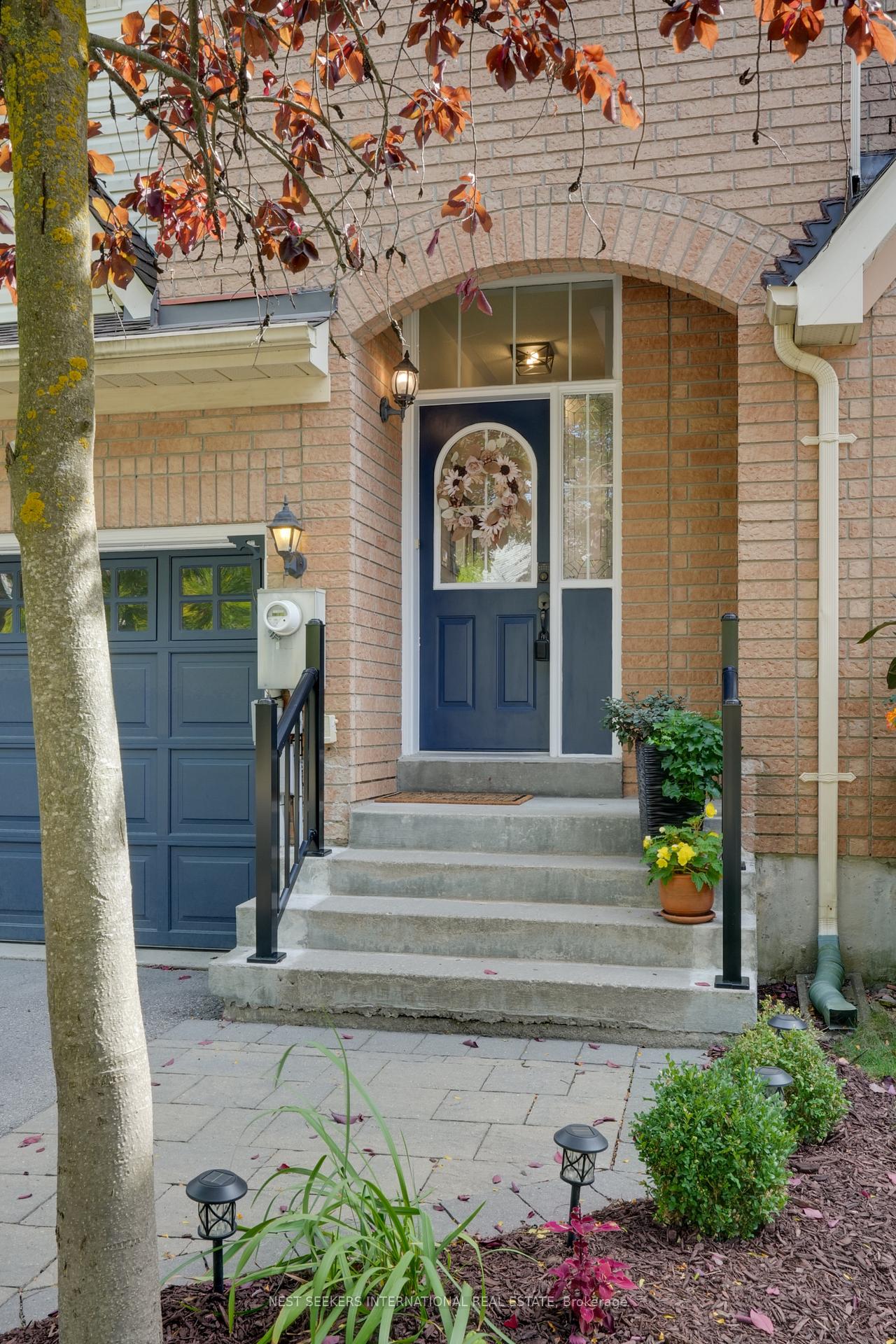 Photo 2 of 101 Mugford Road, Aurora, Bayview Wellington — HOMEH