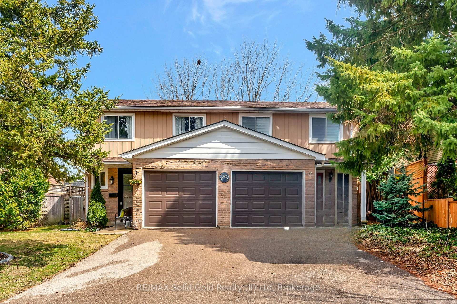 Front of Unit A, 390 Churchill Court