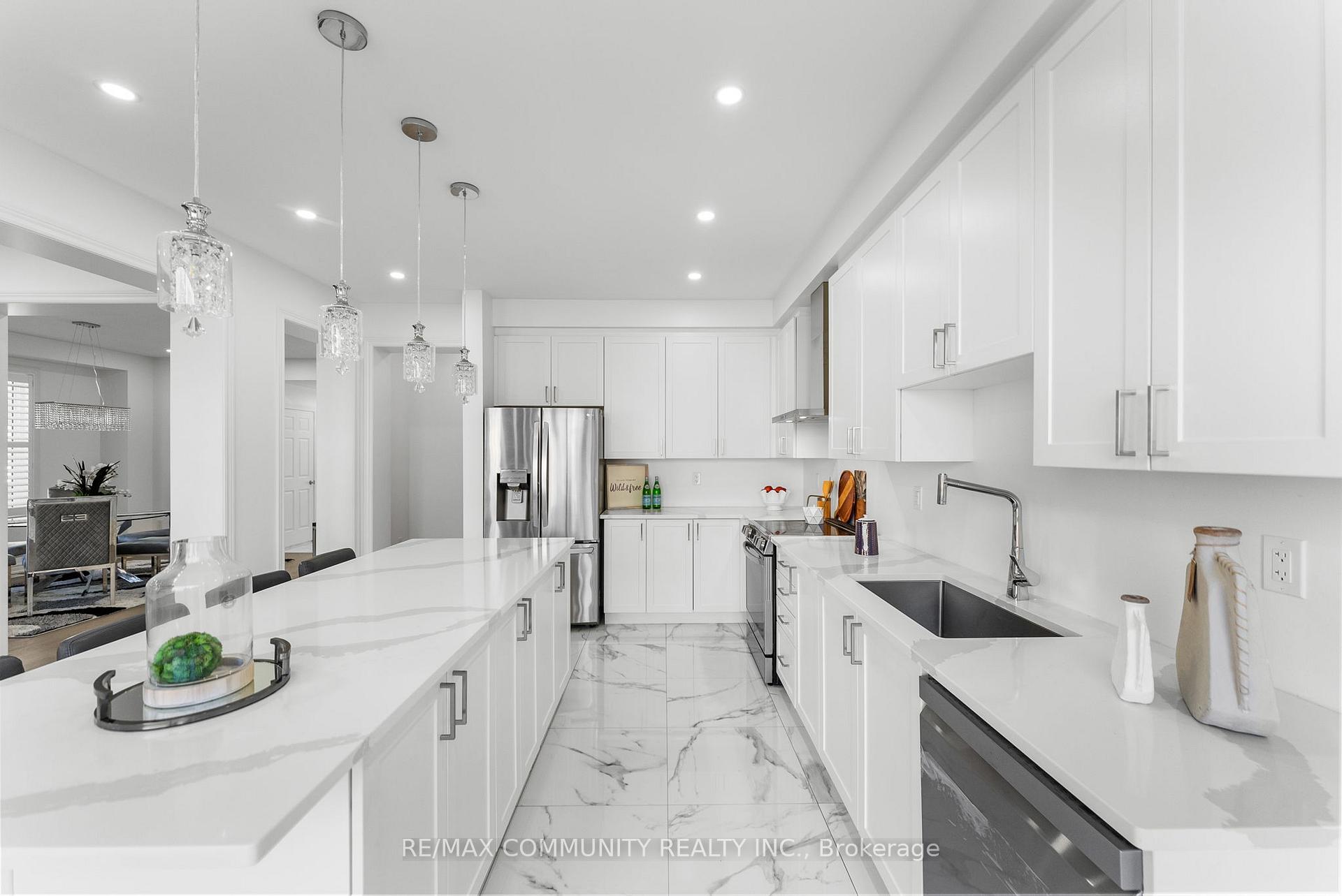 Photo 15 of 169 Auckland Drive, Whitby, Rural Whitby — HOMEH