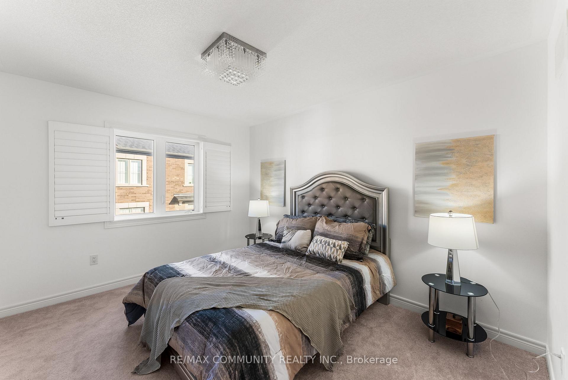 Photo 26 of 169 Auckland Drive, Whitby, Rural Whitby — HOMEH
