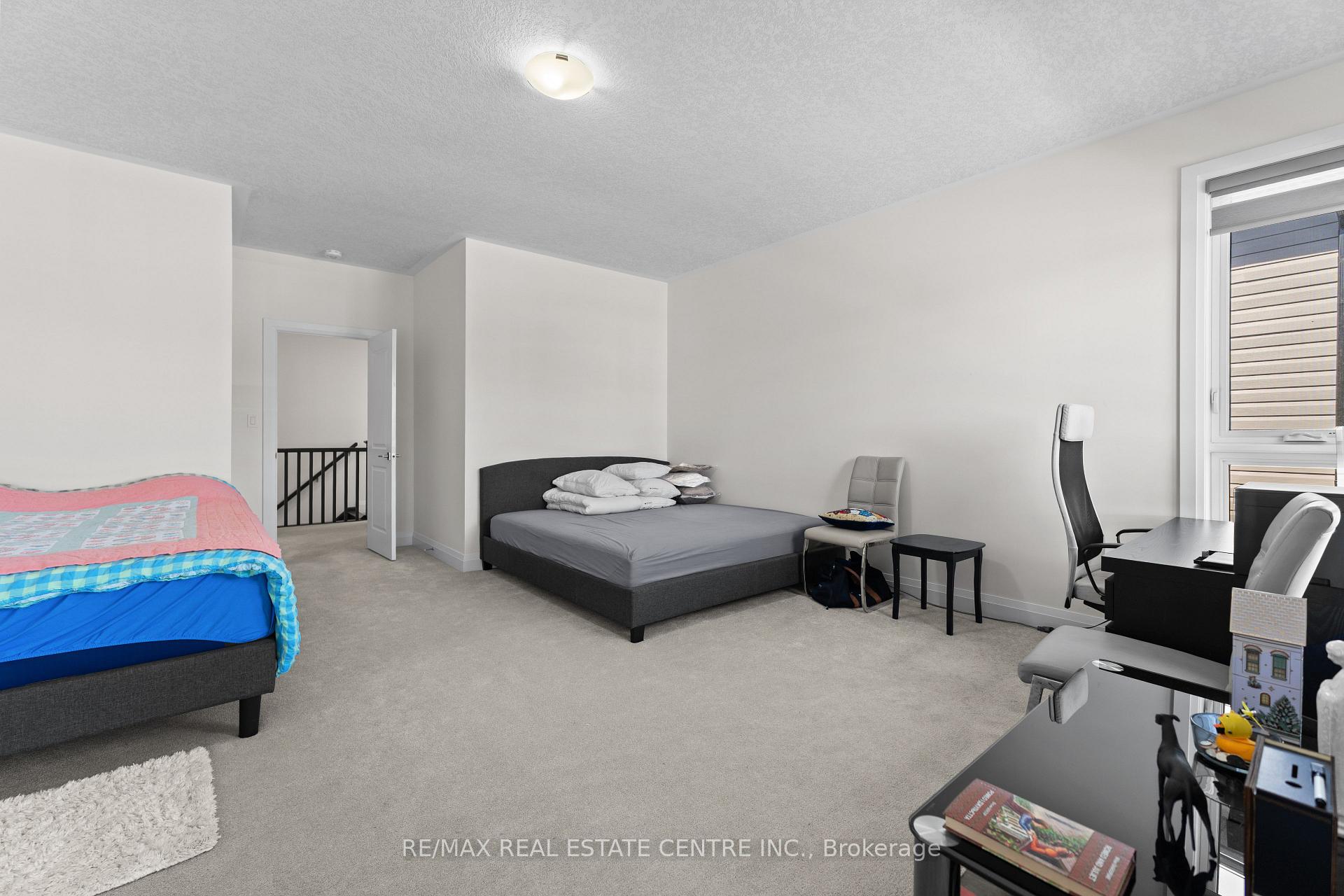 Photo 18 of 278 Raspberry Place, Waterloo — HOMEH