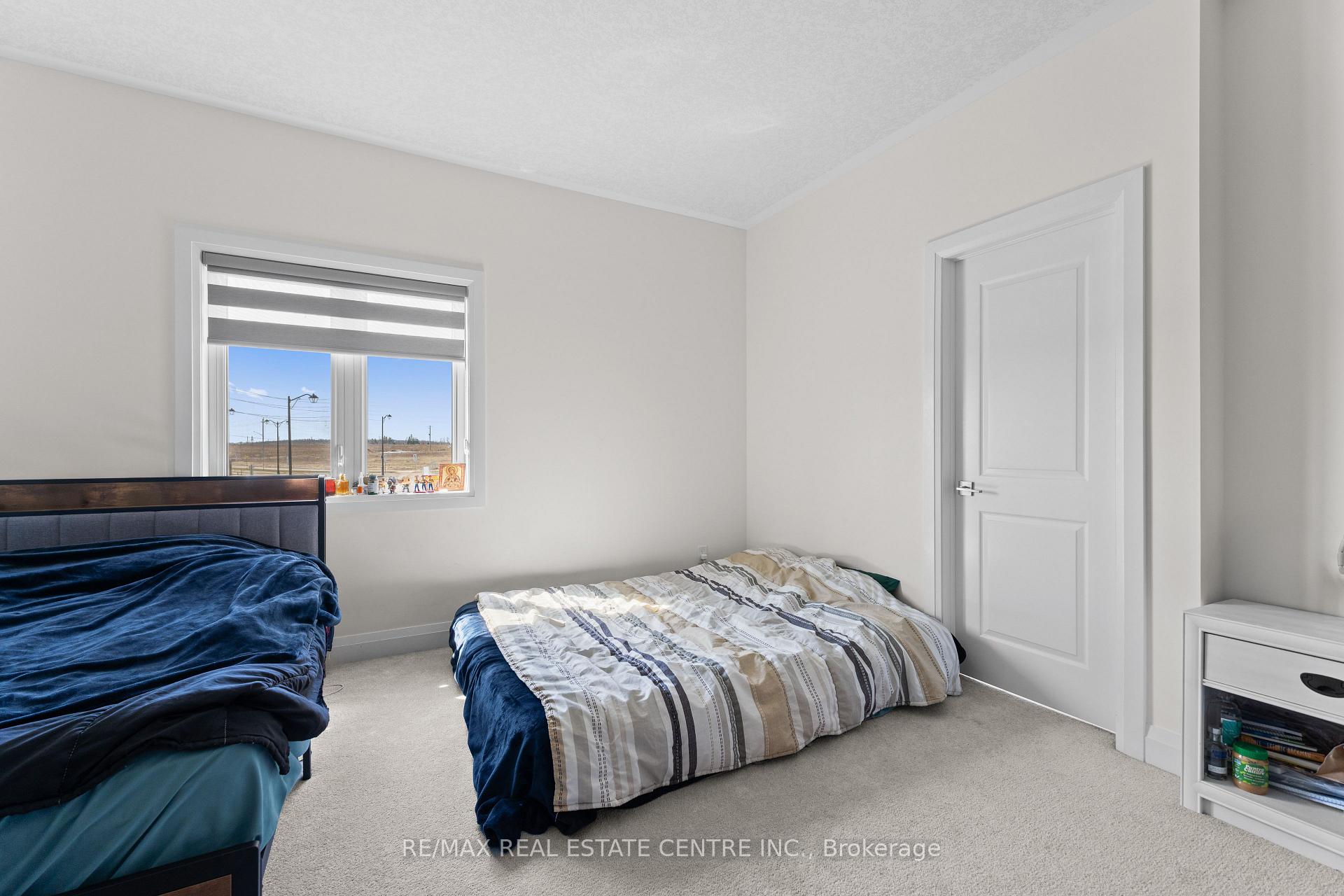 Photo 24 of 278 Raspberry Place, Waterloo — HOMEH