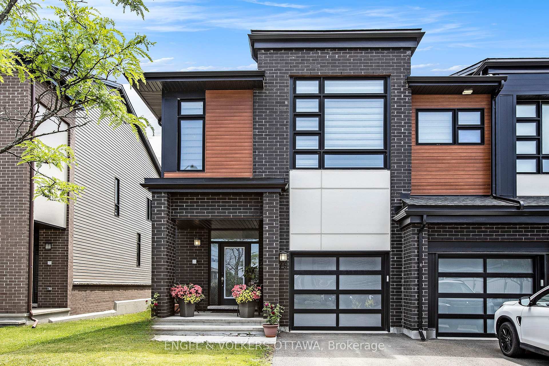 Photo 1 of 79 Hermes Avenue, Ottawa, Riverside South/Gloucester Glen — HOMEH
