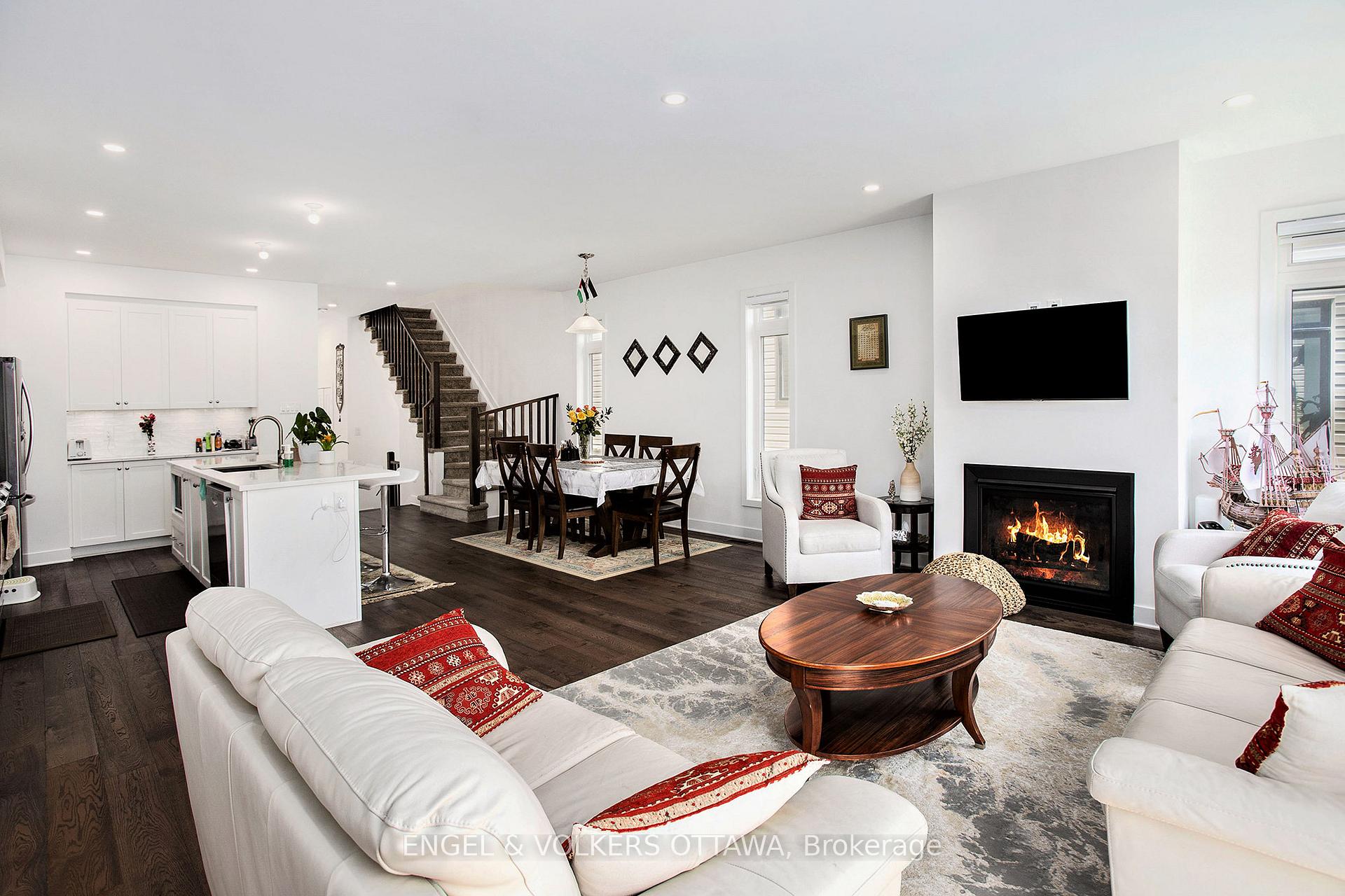 Photo 7 of 79 Hermes Avenue, Ottawa, Riverside South/Gloucester Glen — HOMEH