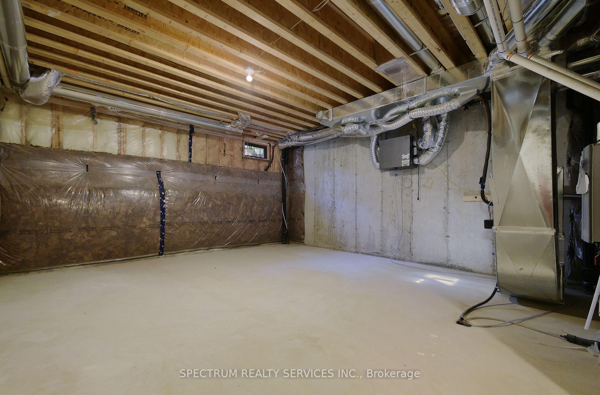 Photo 38 of 35 De La Roche Drive, Vaughan, Vellore Village — HOMEH