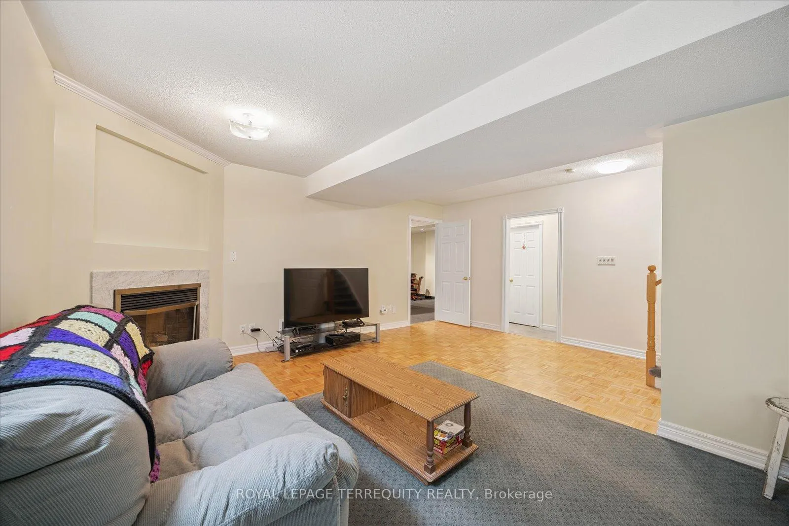 Photo 26 of 15 Waring Avenue, Whitby, Brooklin — HOMEH