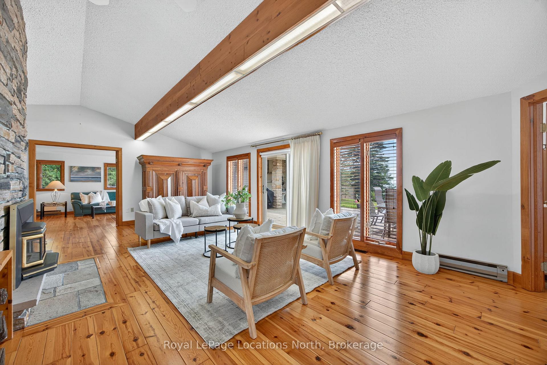 Photo 8 of 1350 River Road E, Wasaga Beach — HOMEH