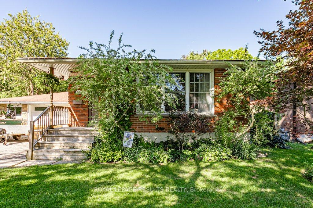 Photo 1 of 160 Fourth Avenue, Aylmer — HOMEH