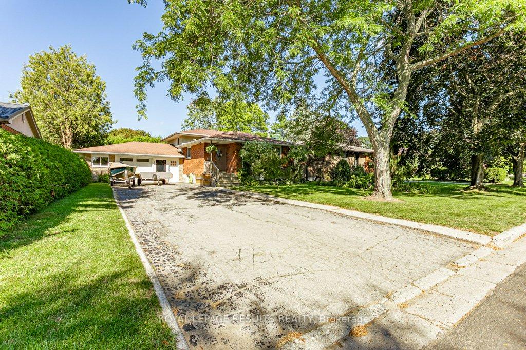 Photo 2 of 160 Fourth Avenue, Aylmer — HOMEH