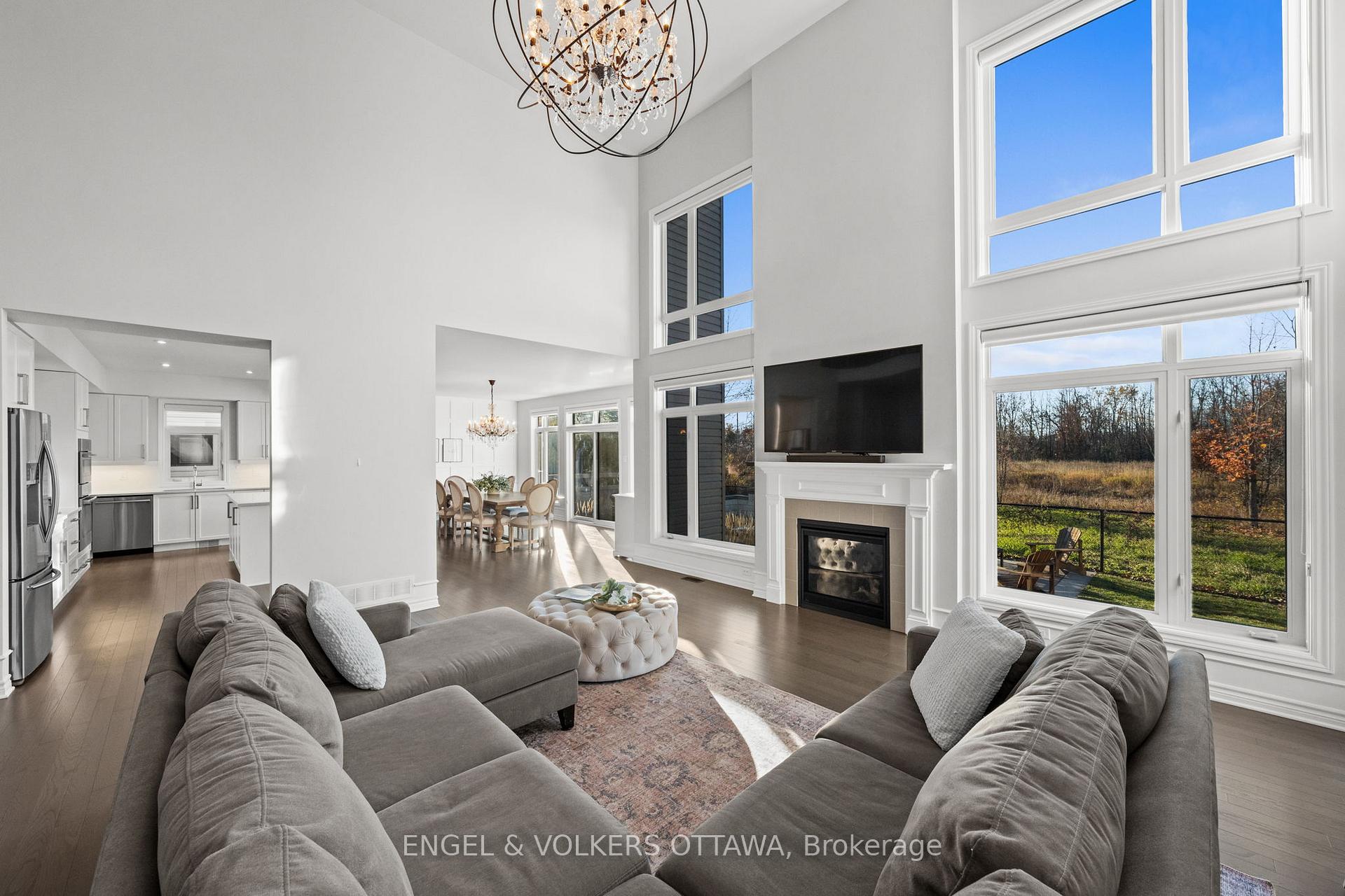 Photo 9 of 221 Cooks Mill Crescent, Ottawa, Riverside South — HOMEH