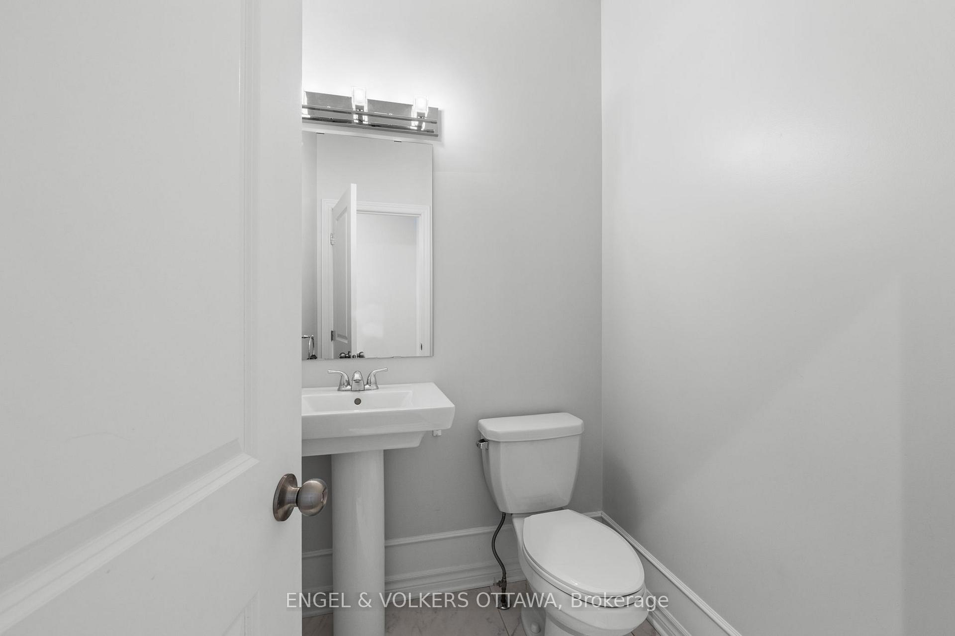 Photo 12 of 221 Cooks Mill Crescent, Ottawa, Riverside South — HOMEH