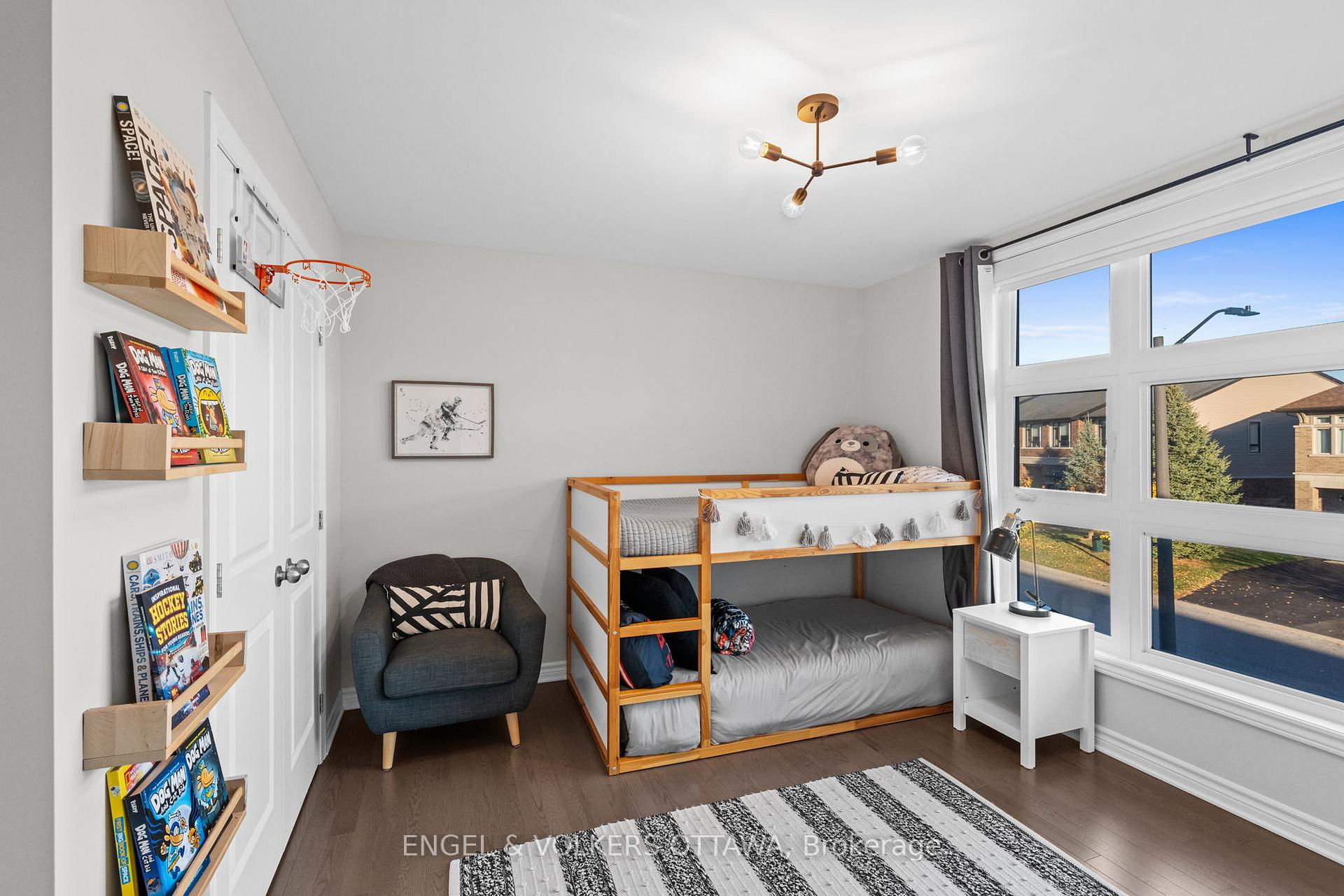 Photo 26 of 221 Cooks Mill Crescent, Ottawa, Riverside South — HOMEH