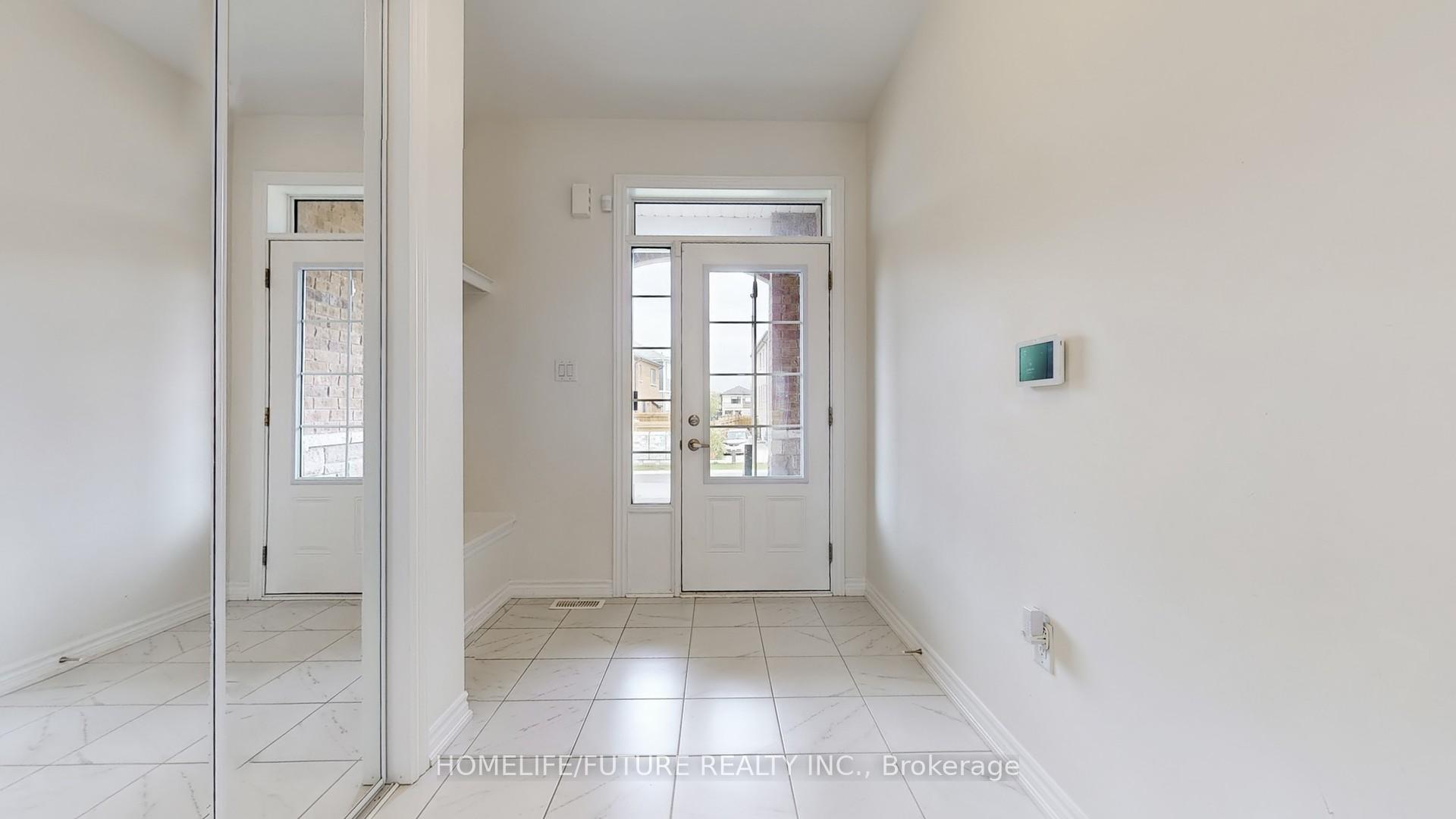 Photo 20 of 2 Broden Crescent, Whitby, Rural Whitby — HOMEH