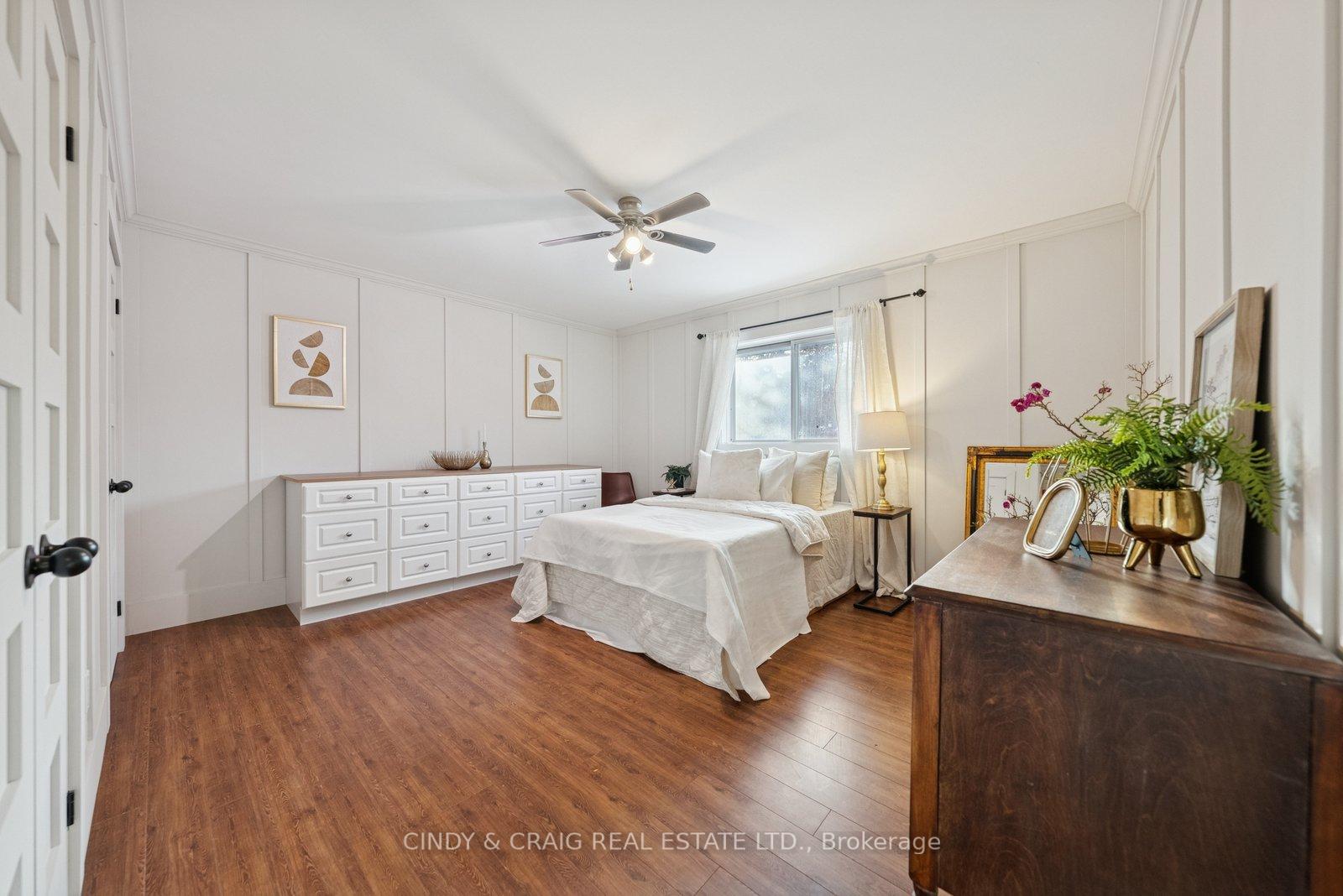 Photo 12 of 34 Heber Down Crescent, Whitby, Brooklin — HOMEH