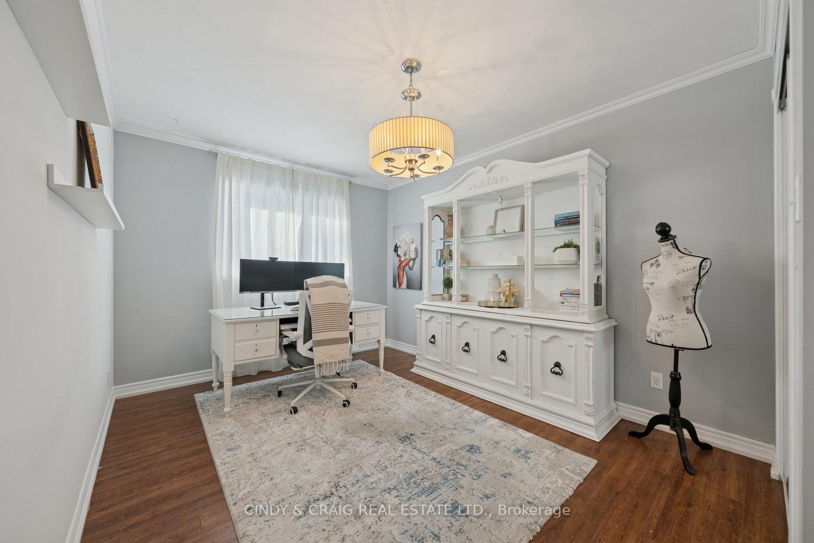 Photo 13 of 34 Heber Down Crescent, Whitby, Brooklin — HOMEH