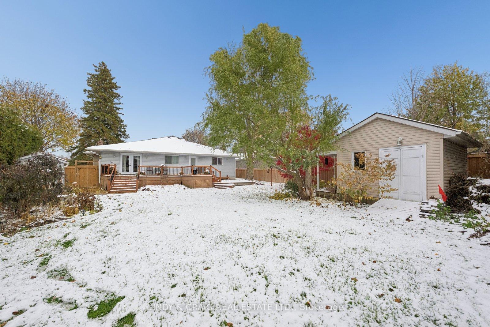 Photo 19 of 34 Heber Down Crescent, Whitby, Brooklin — HOMEH