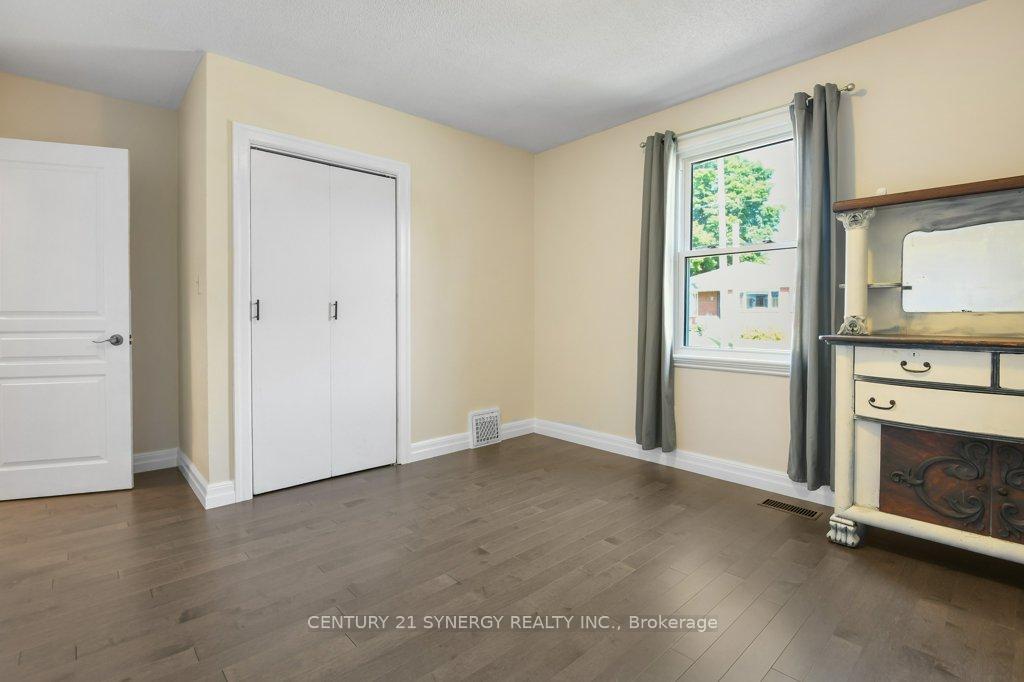 Photo 15 of 10 Mclachlin Street S, Arnprior — HOMEH