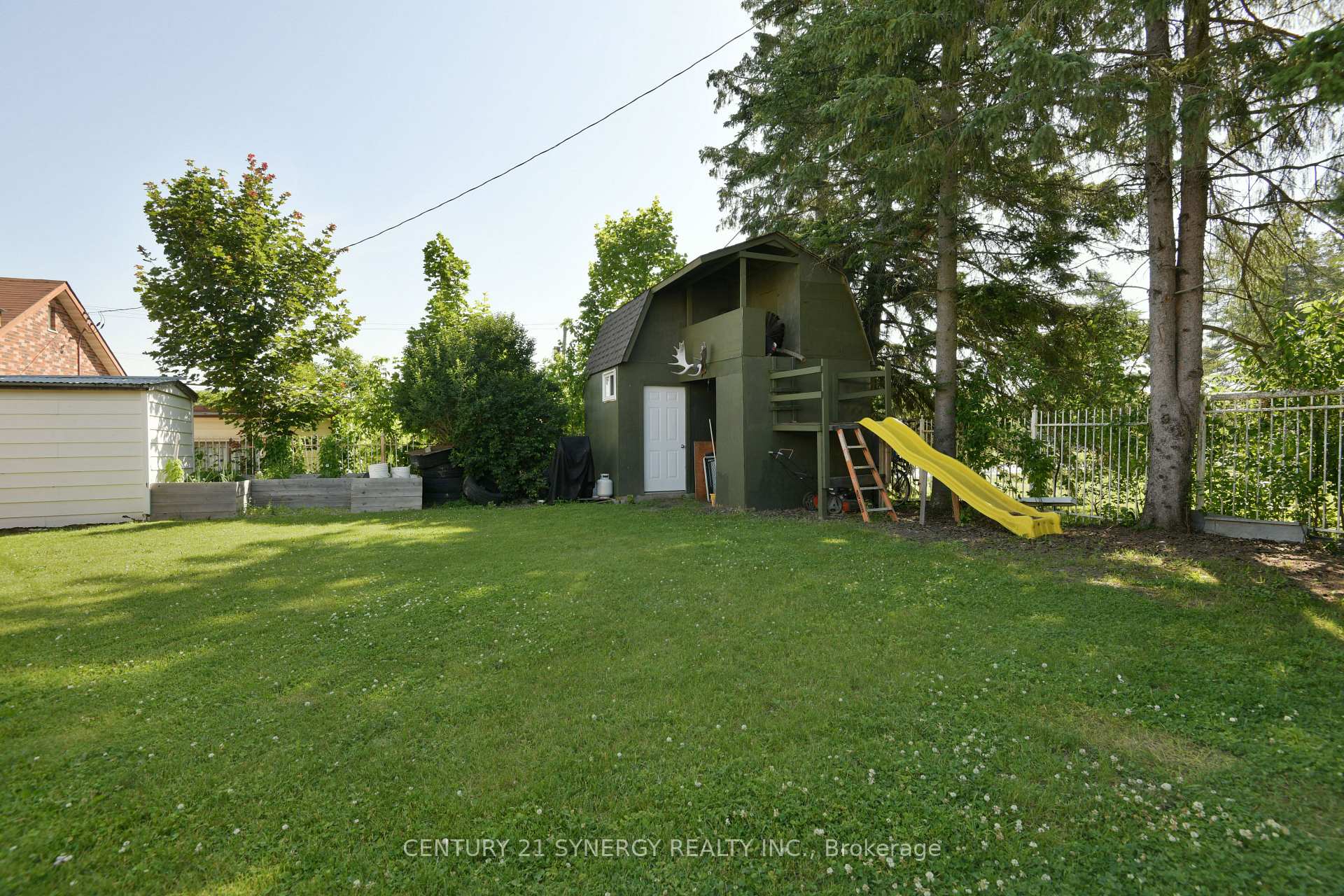 Photo 29 of 10 Mclachlin Street S, Arnprior — HOMEH