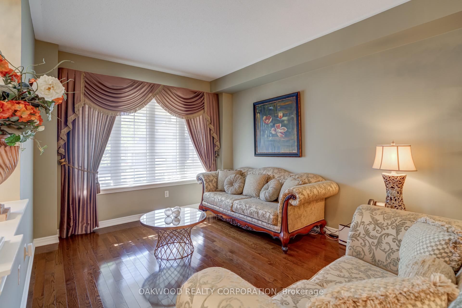 Photo 4 of 176 Saint Francis Avenue, Vaughan, Vellore Village — HOMEH