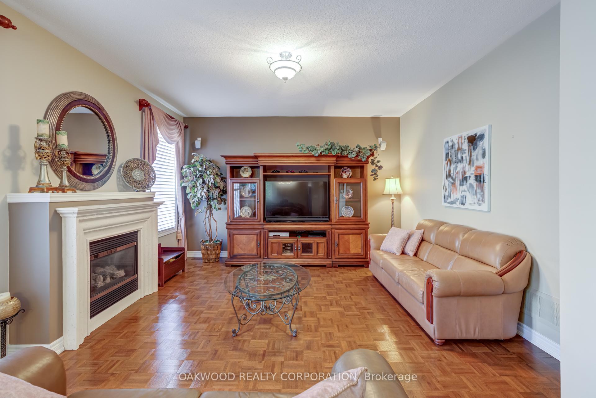 Photo 12 of 176 Saint Francis Avenue, Vaughan, Vellore Village — HOMEH
